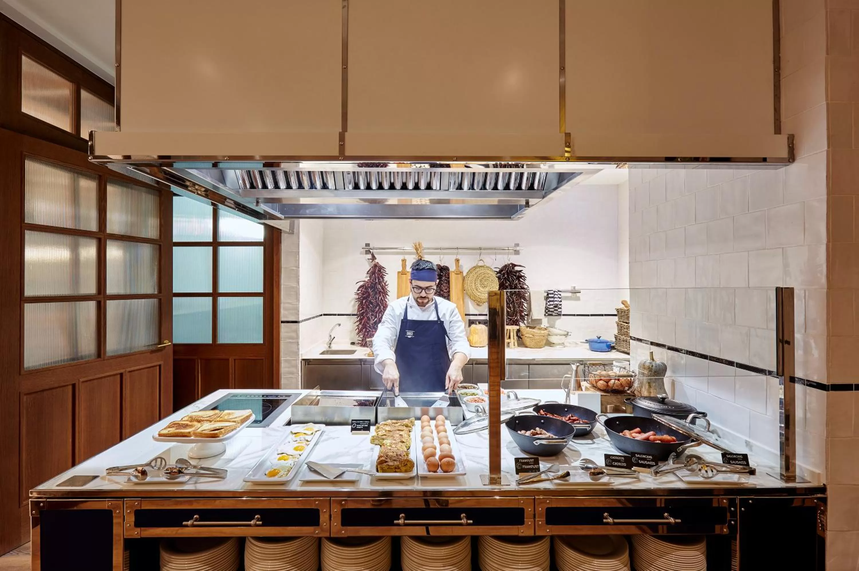 Spring in Radisson Blu 1882 Hotel, Barcelona Sagrada Familia