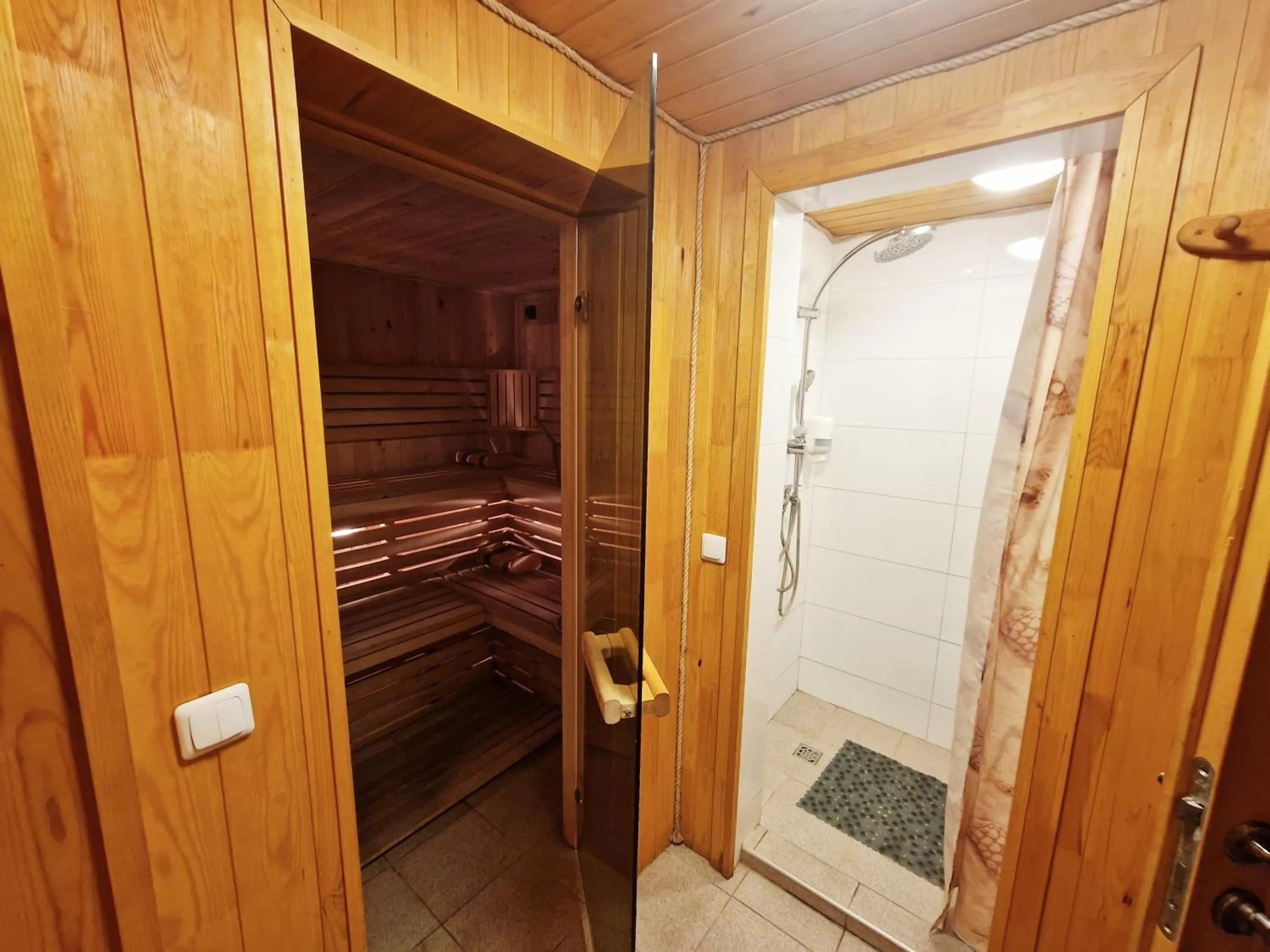 Sauna in KALIDA Rooms for rent