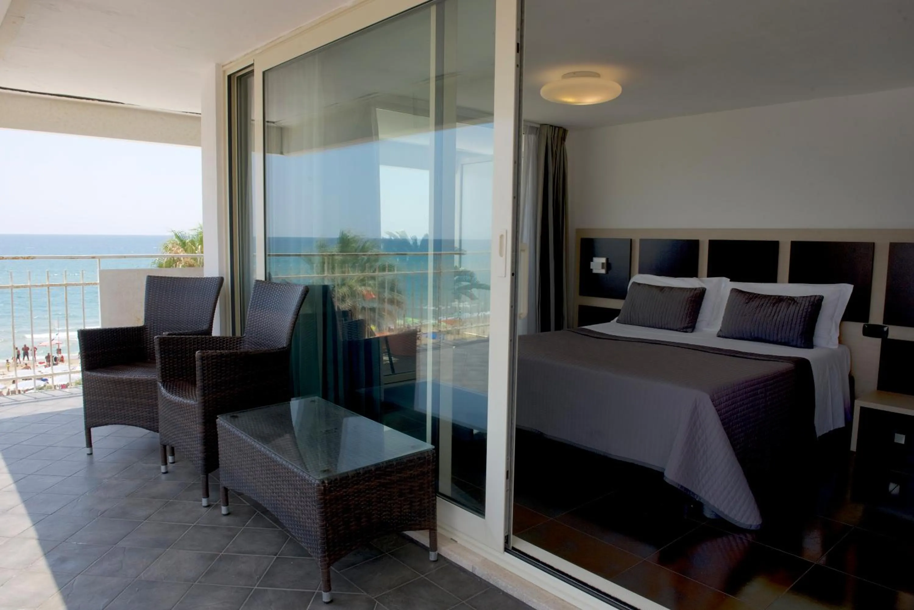 Bed in Hotel Ristorante Centosedici