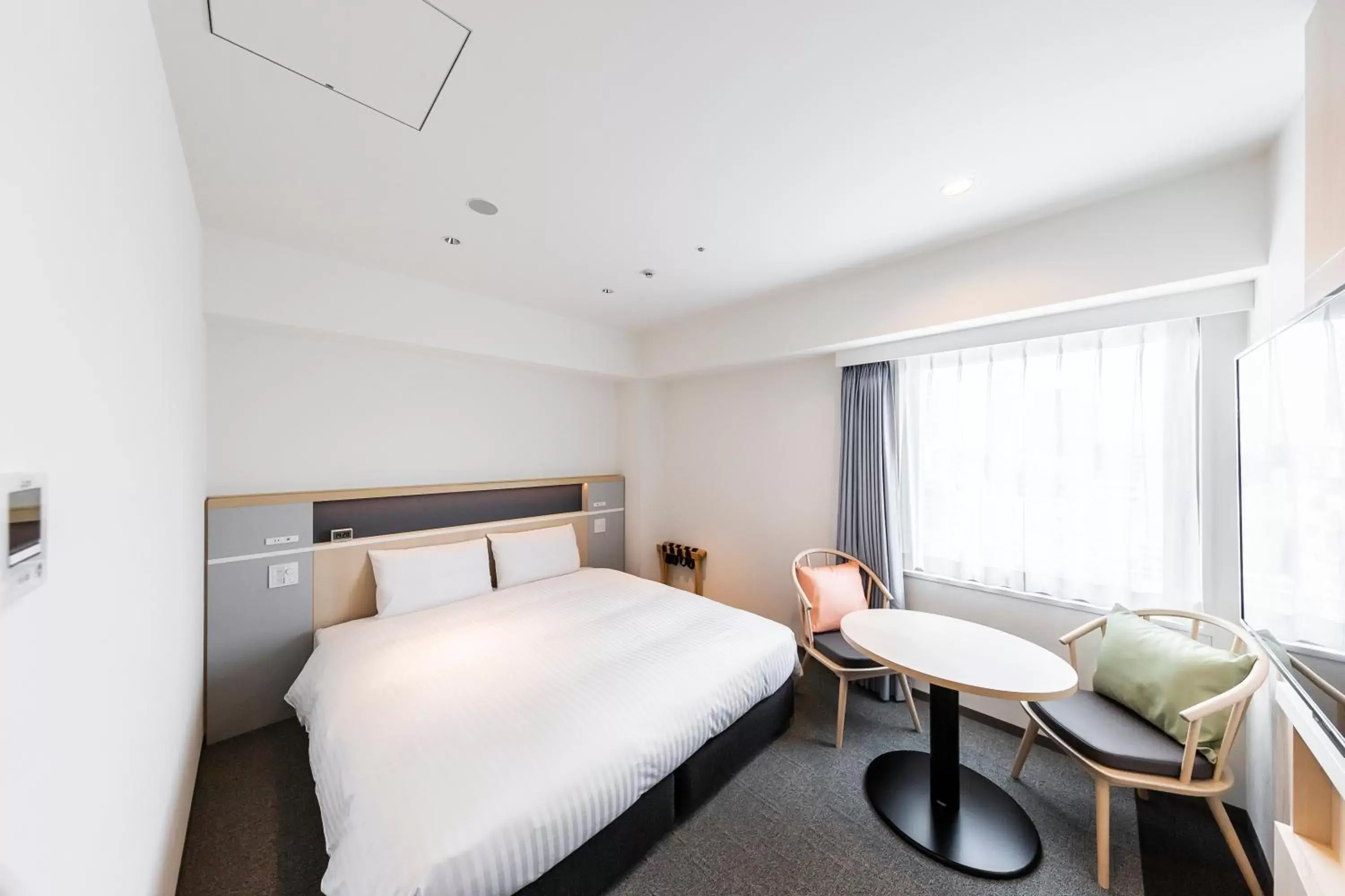 Deluxe Double Room - Non-Smoking in Via Inn Prime Shinsaibashi Yotsubashi Deluxe Double Room - Non-Smoking in Via Inn Prime Shinsaibashi Yotsubashi