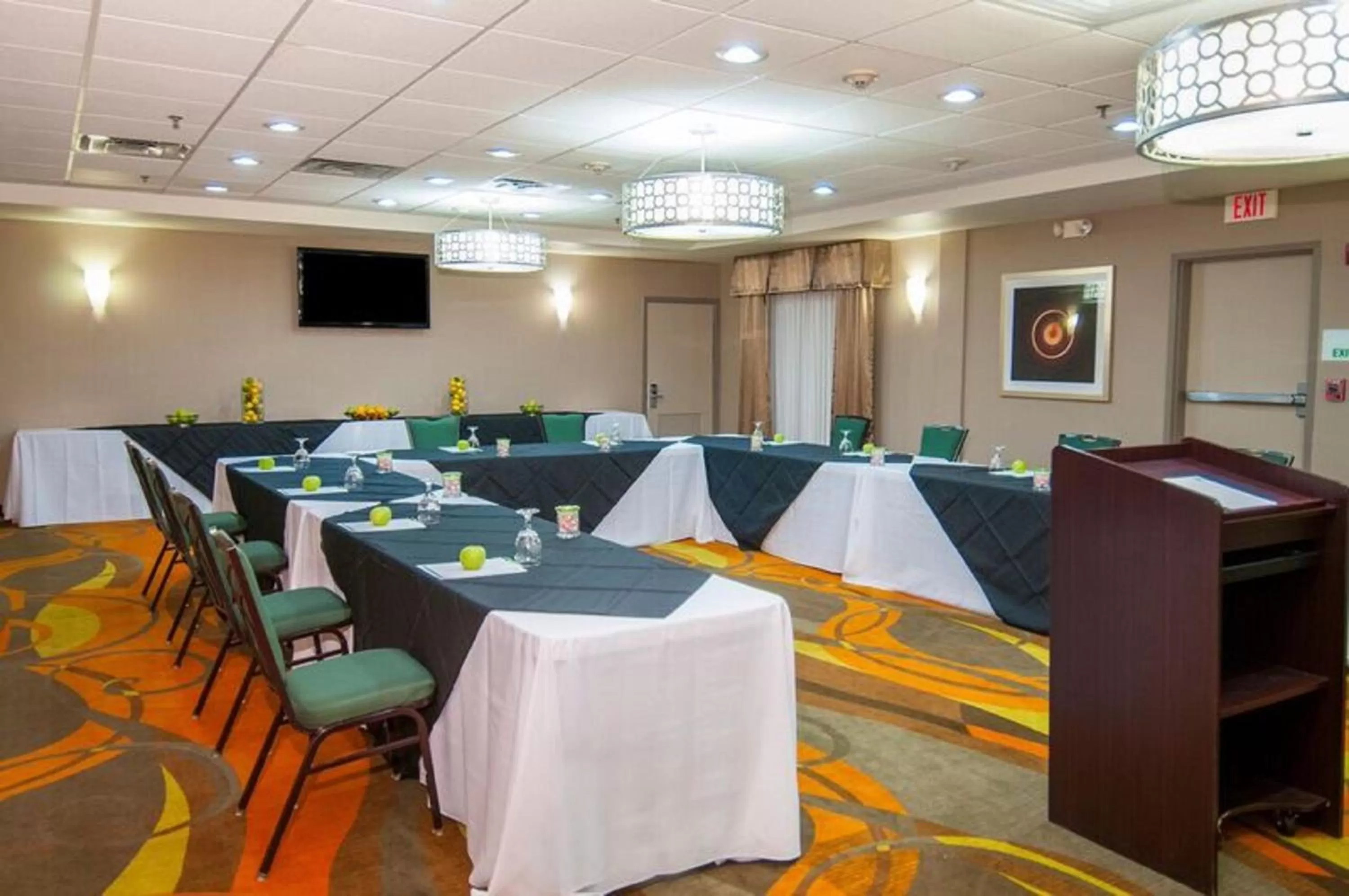 Meeting/conference room in Holiday Inn Hotel & Suites Slidell by IHG