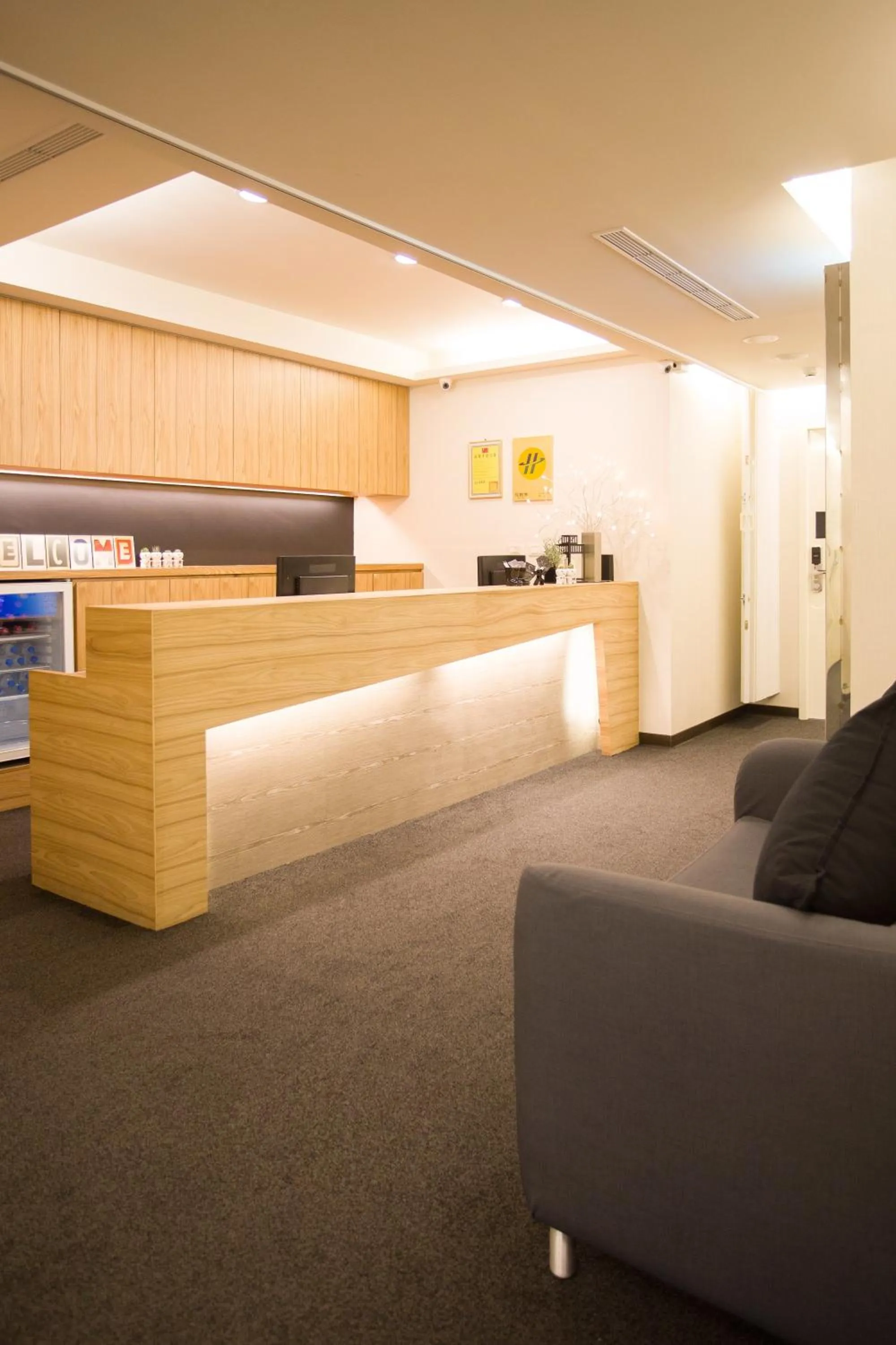 Seating area in Fun Inn Taipei Hostel