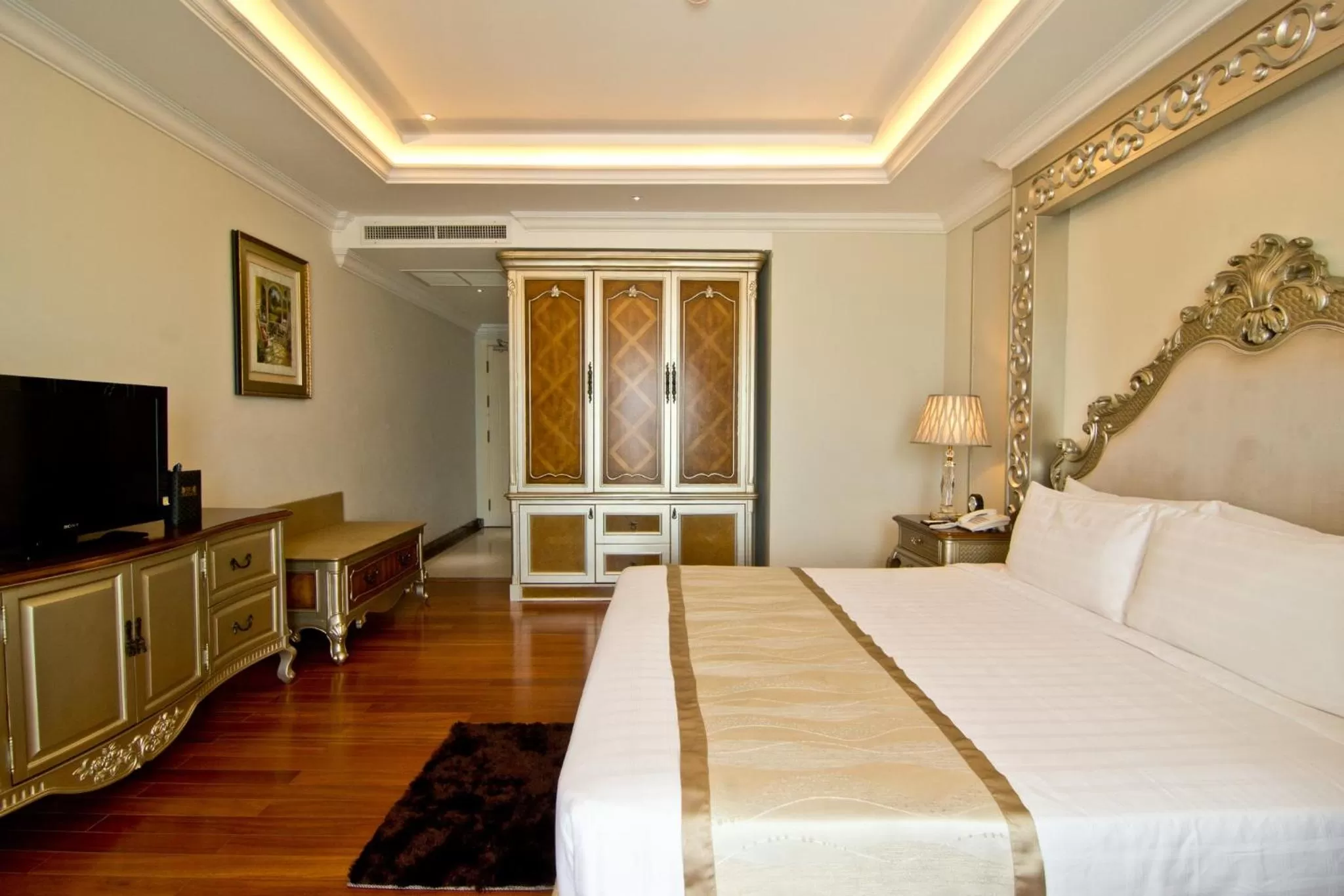 Bed in LK The Empress