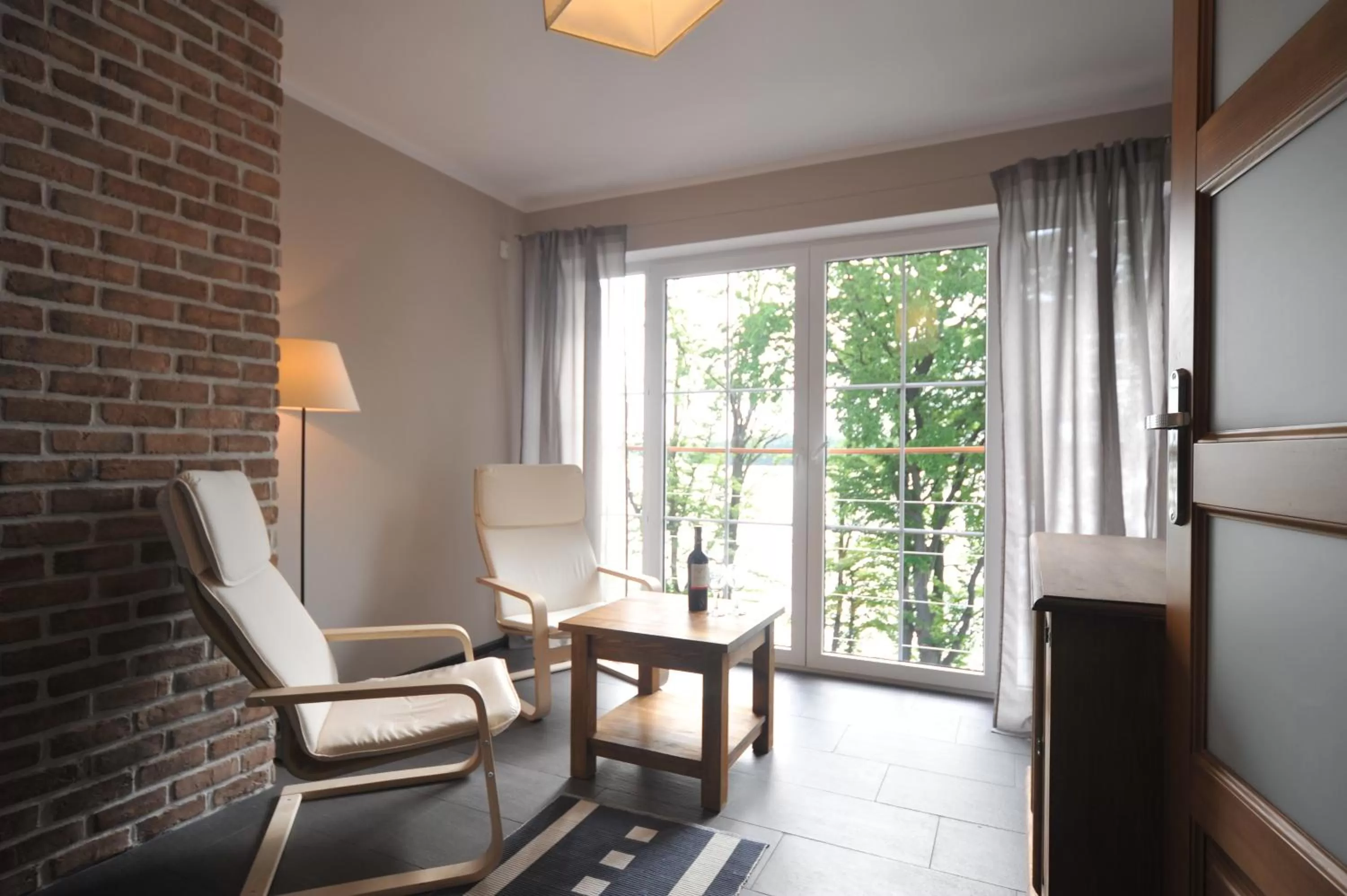 Seating area in Vertigo Narie