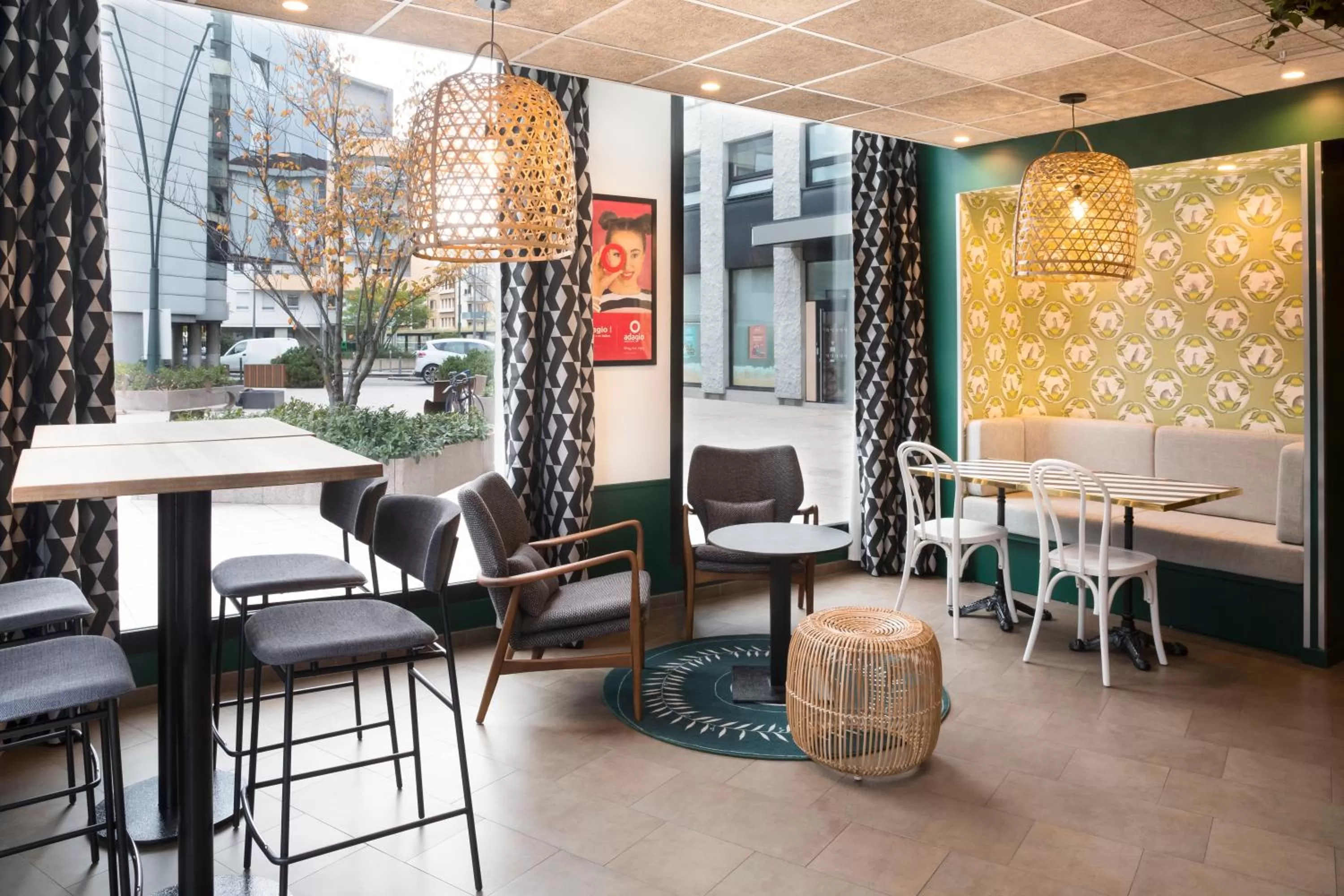 Breakfast in Aparthotel Adagio Annecy Centre