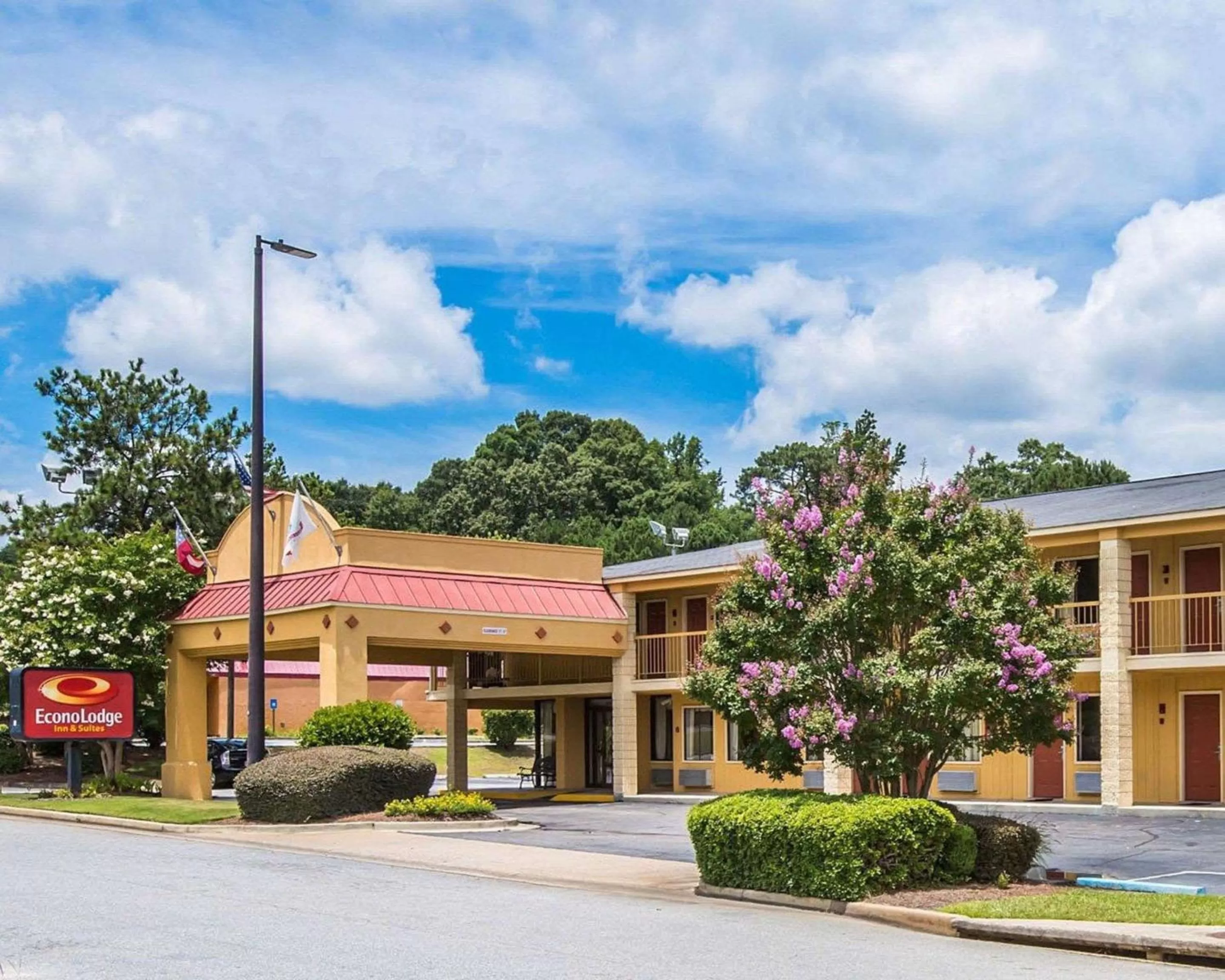 Property building in Econo Lodge Inn & Suites Columbus near Fort Benning