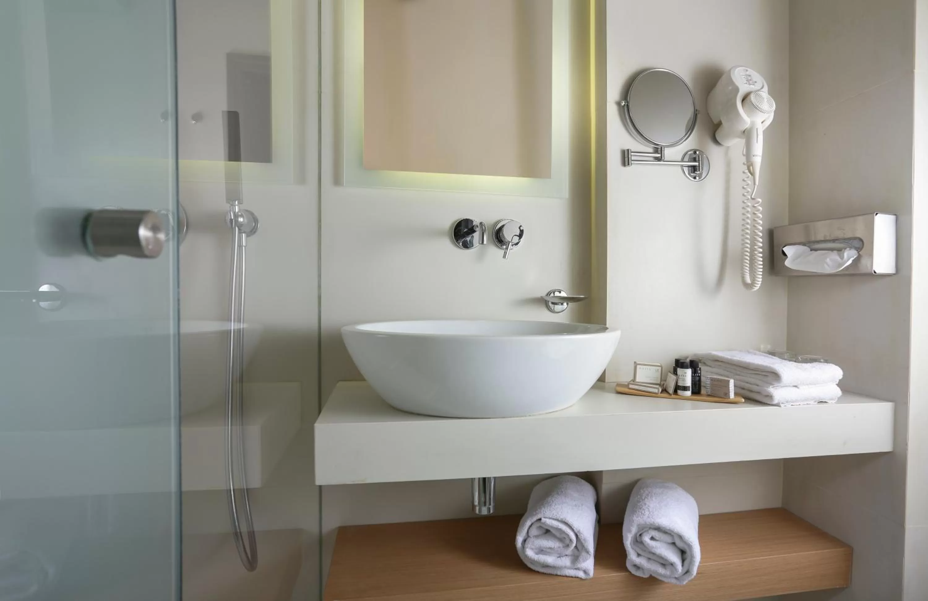 Bathroom in Golden Age Athens Hotel