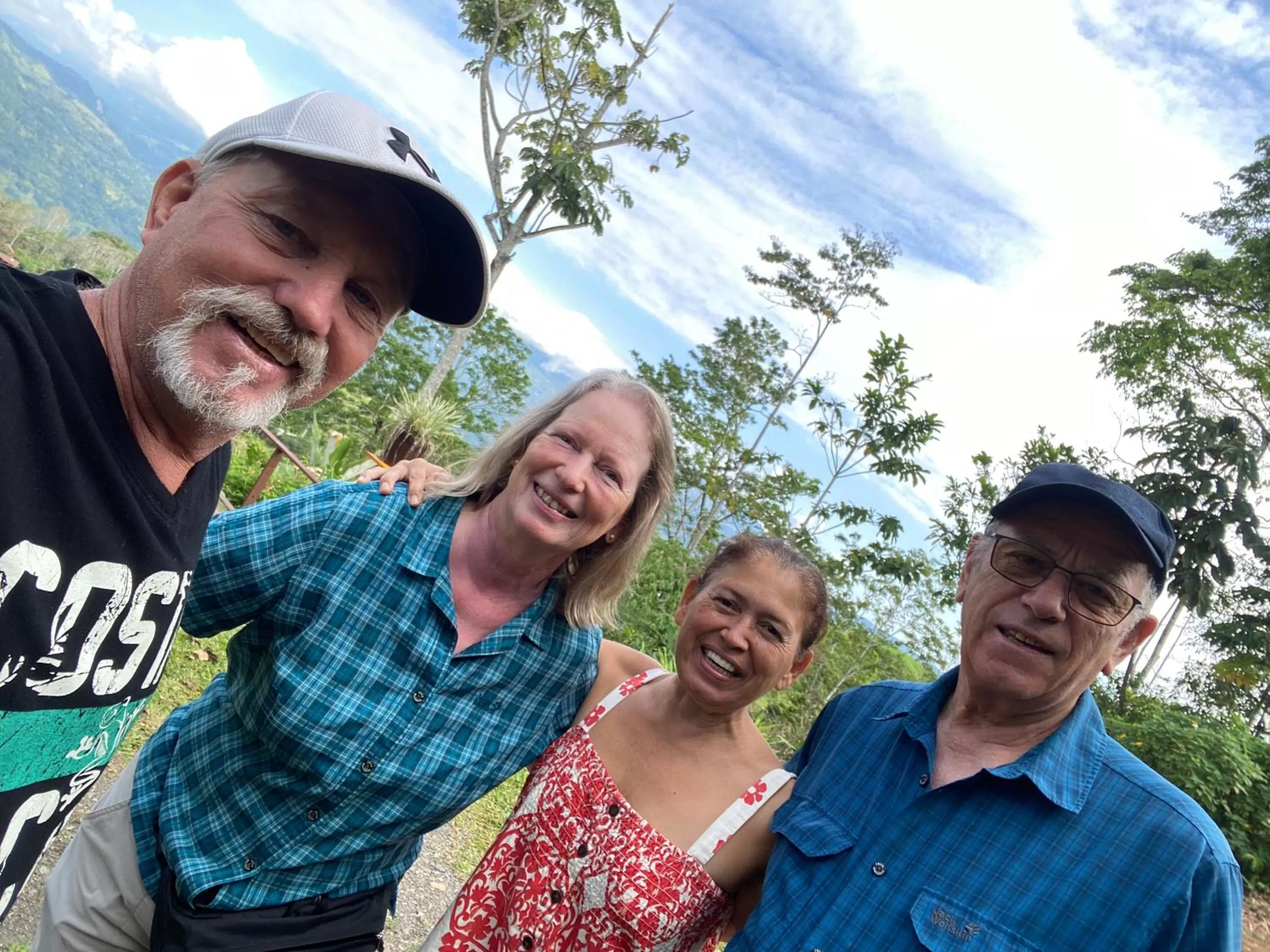 Family in Bella Vista Ranch Ecolodge