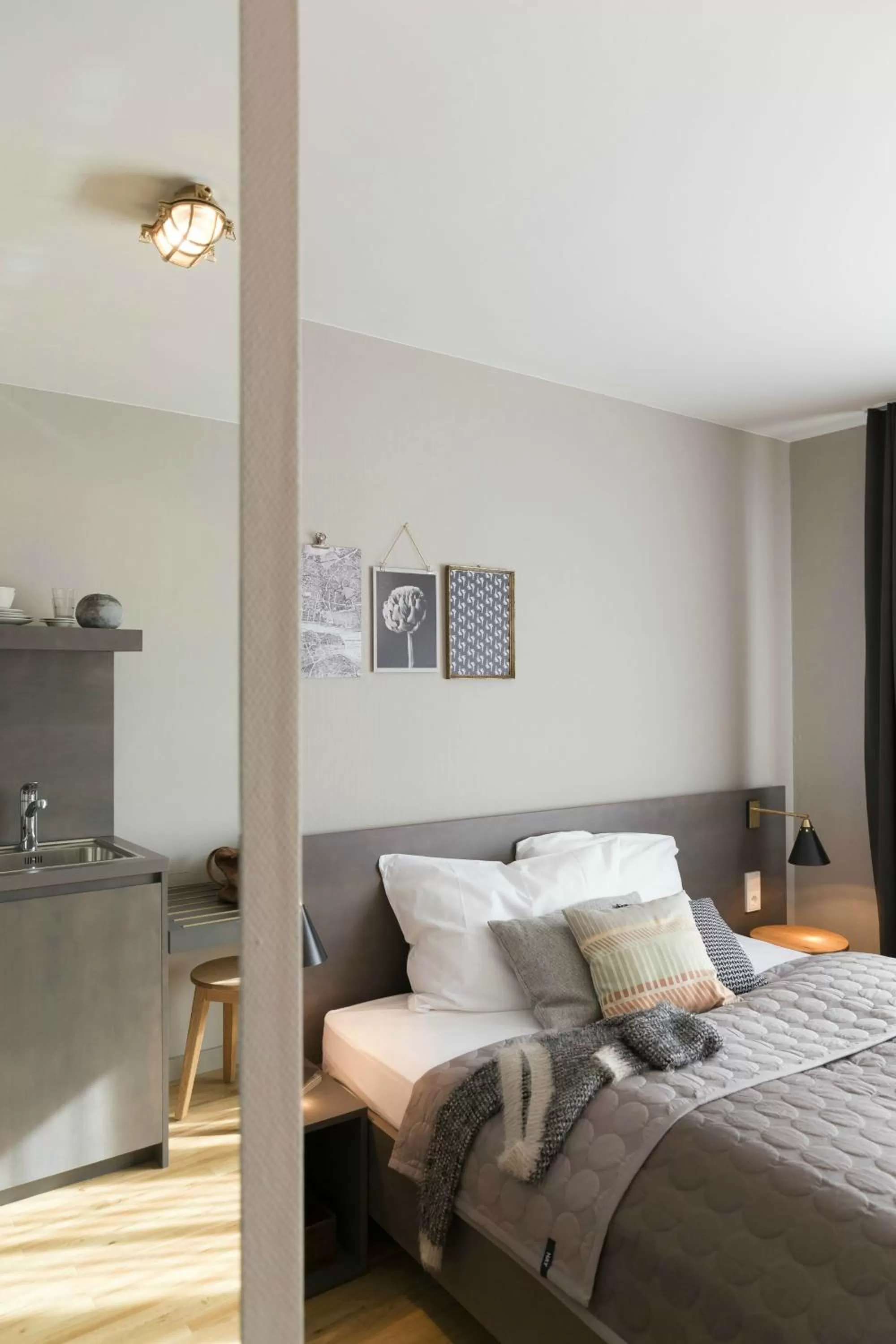 Photo of the whole room, Bed in Bold Hotel Frankfurt Messe