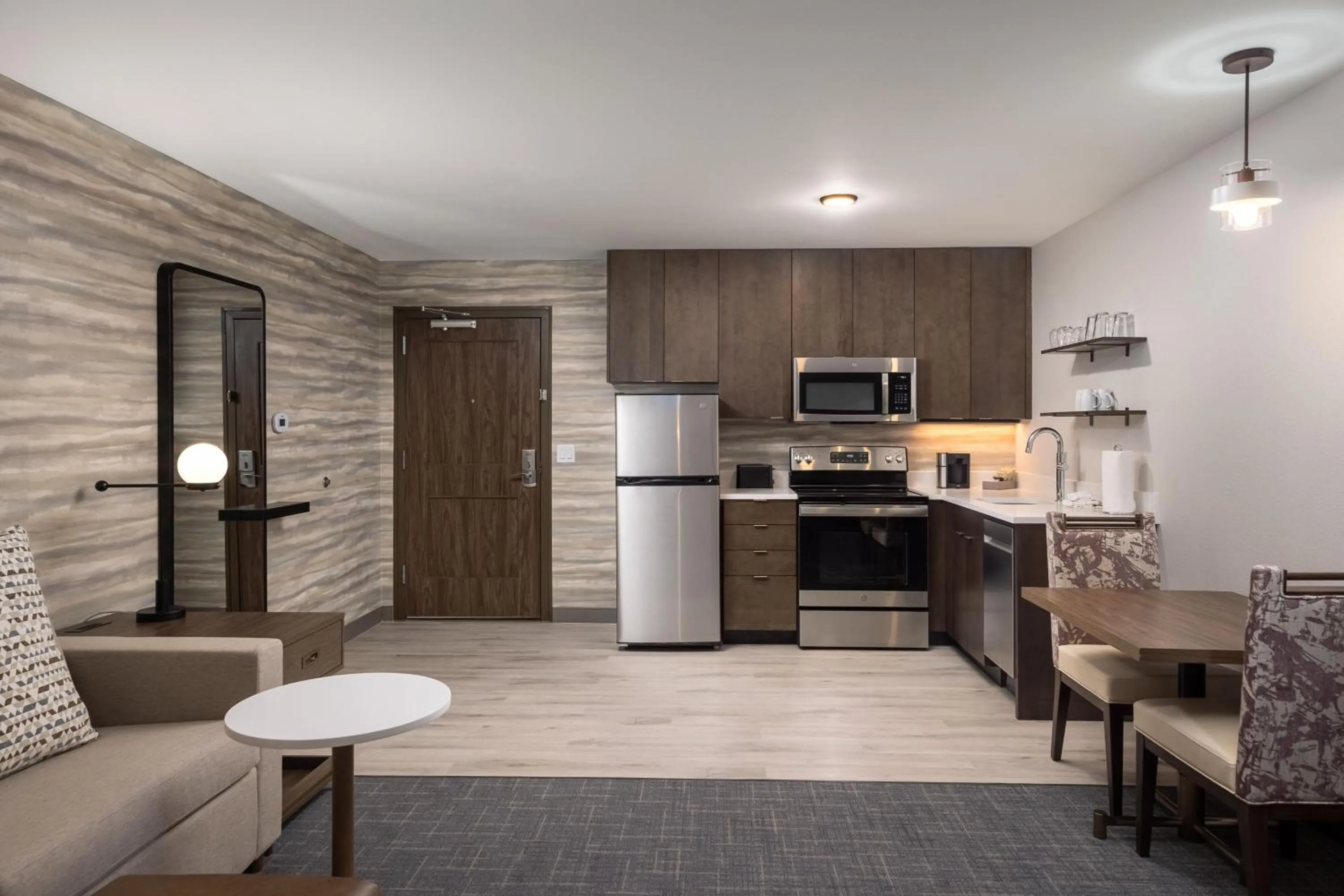 Kitchen or kitchenette in Residence Inn by Marriott Denver Aurora