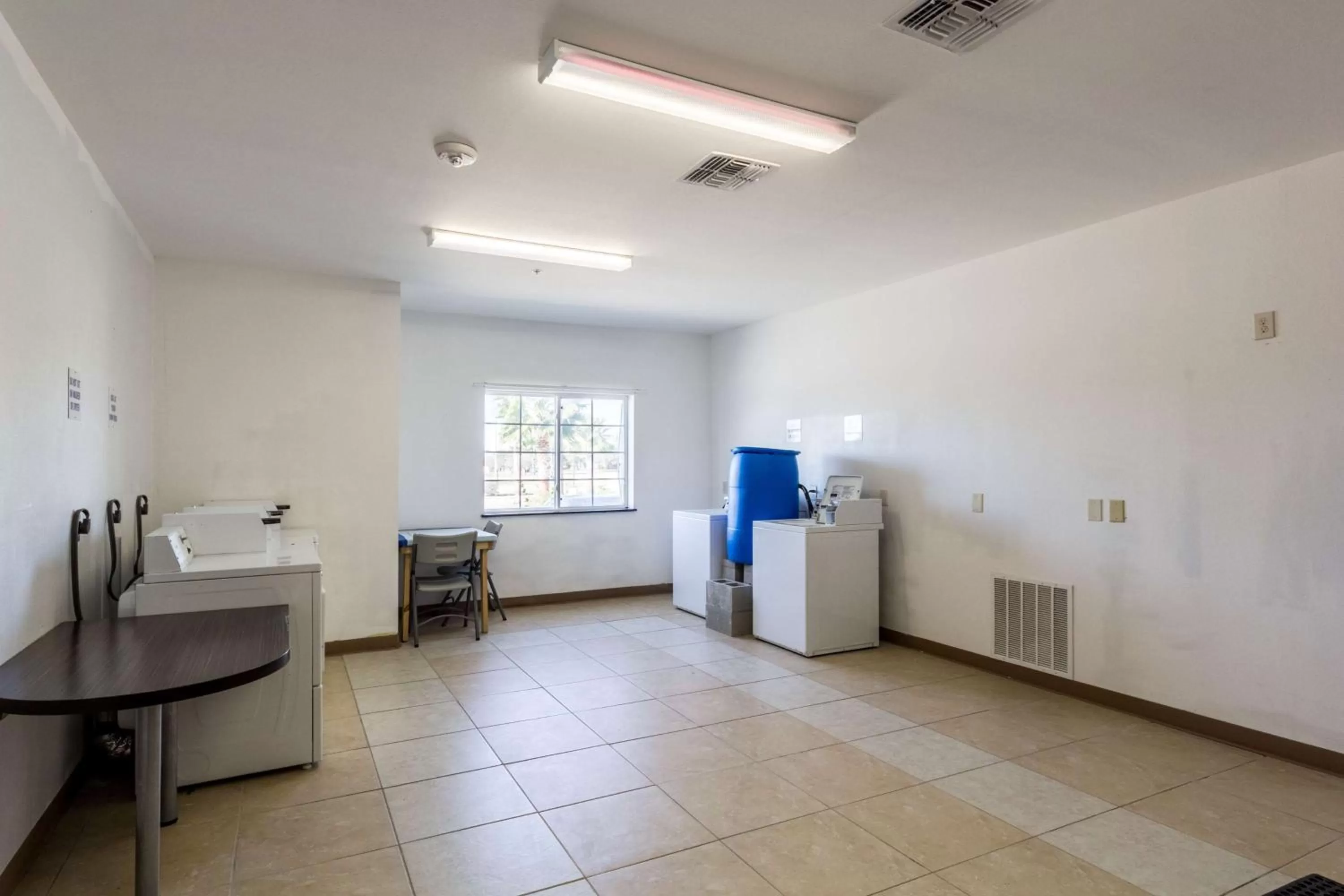 Other in Super 8 by Wyndham Kenedy