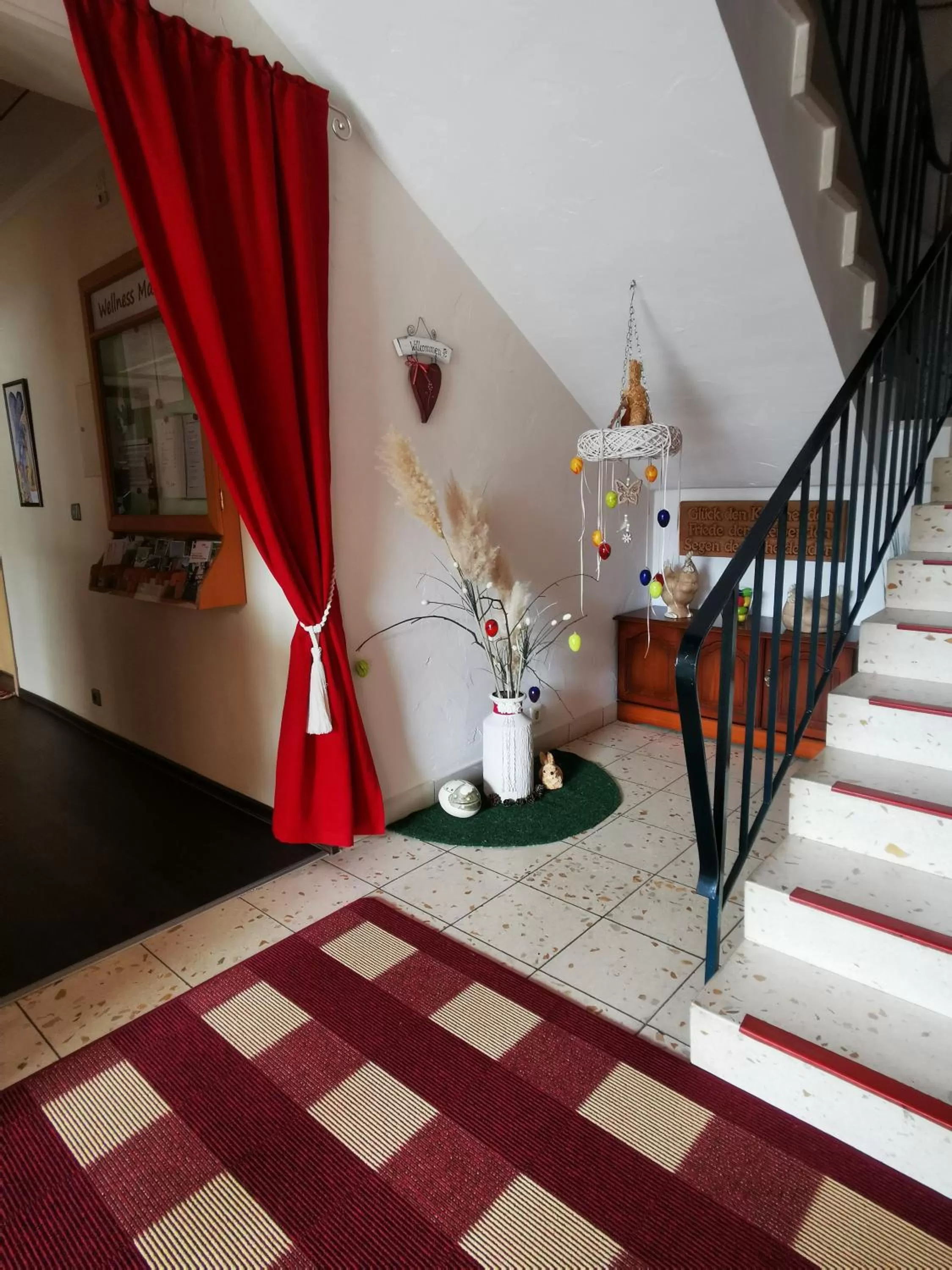 Facade/entrance in Haus Hubertus