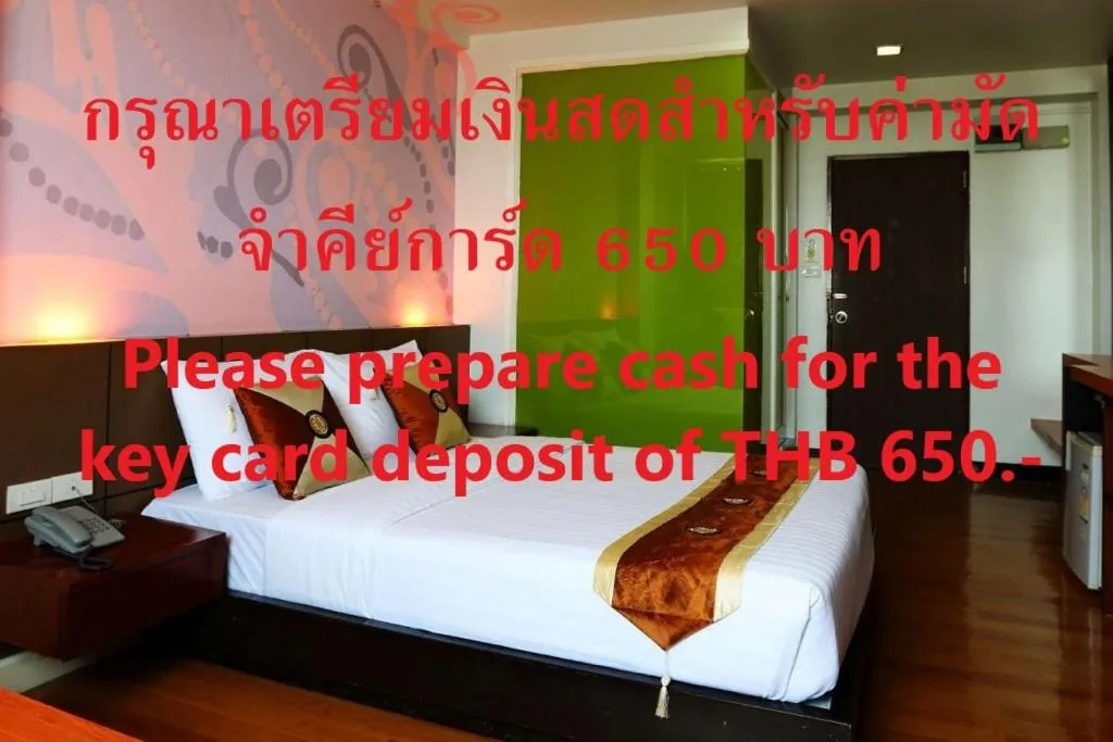 Bed in Happyland Mansion