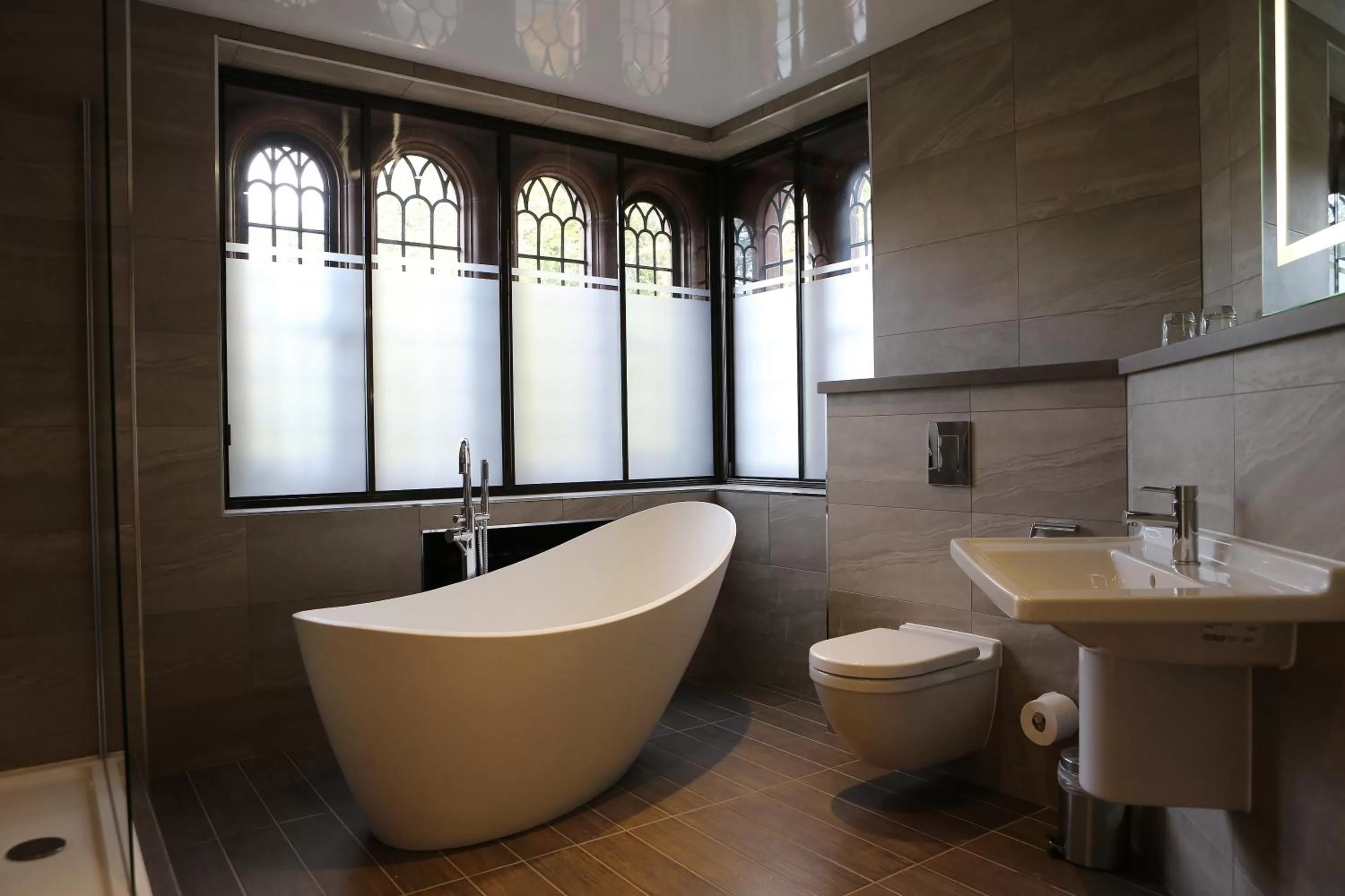 Bathroom in Abbey House Hotel