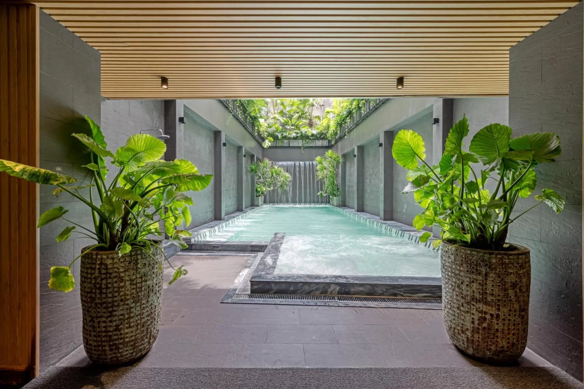 Bed in La Siesta Classic Hang Thung