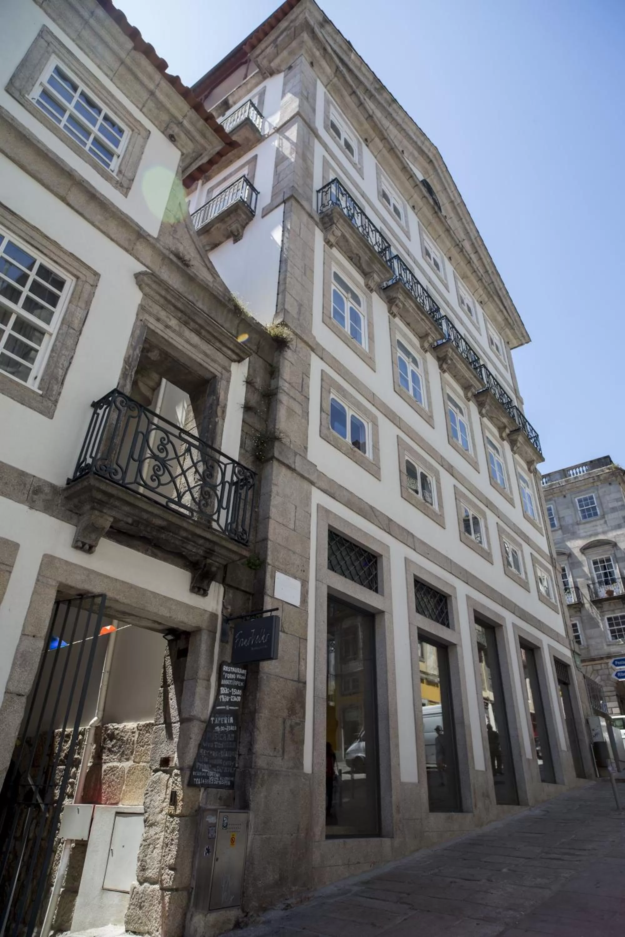 Facade/entrance in Hotel Carris Porto Ribeira