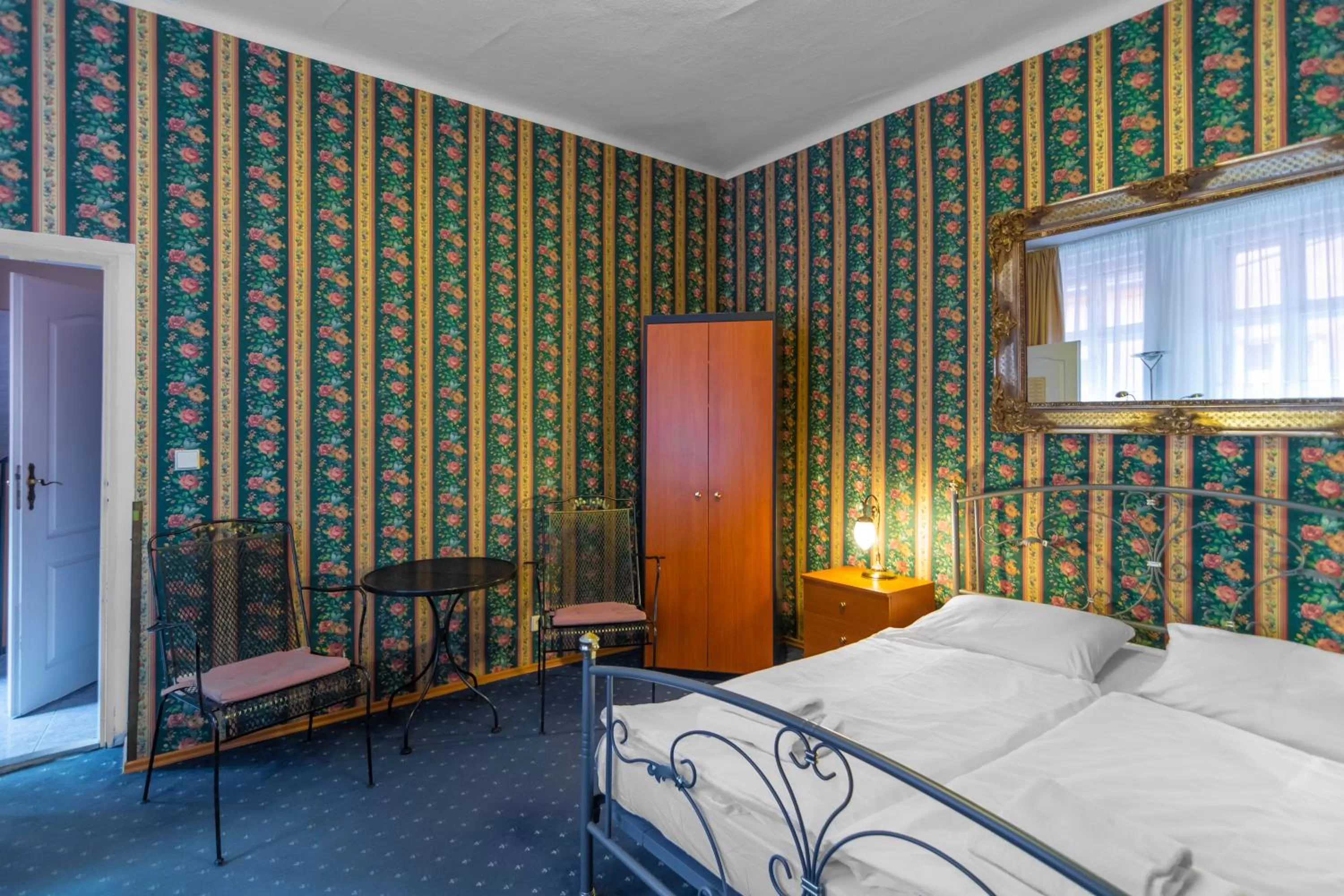 Seating area, Bed in Residence Seven Angels