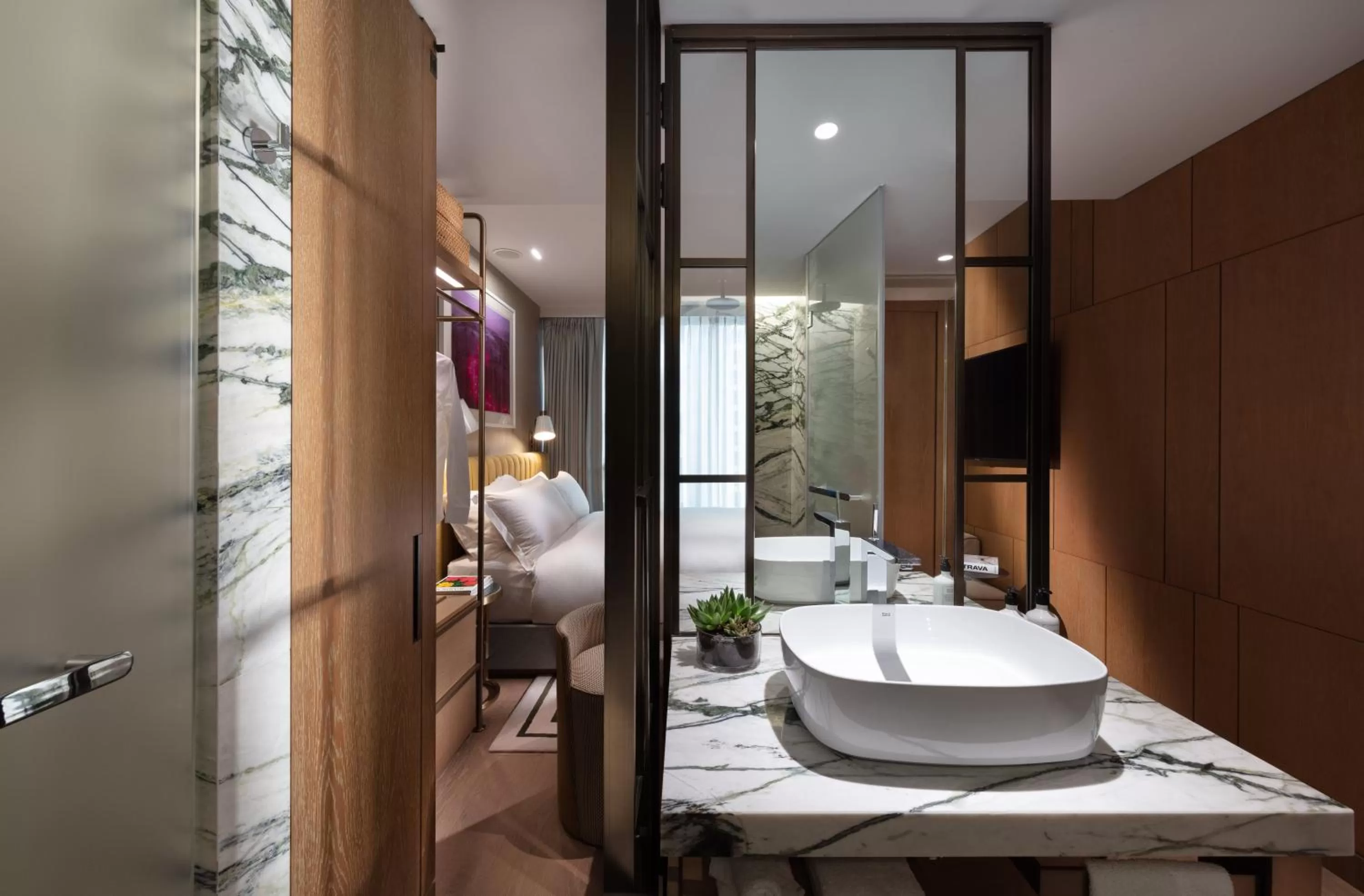 Bed in The Hari Hong Kong