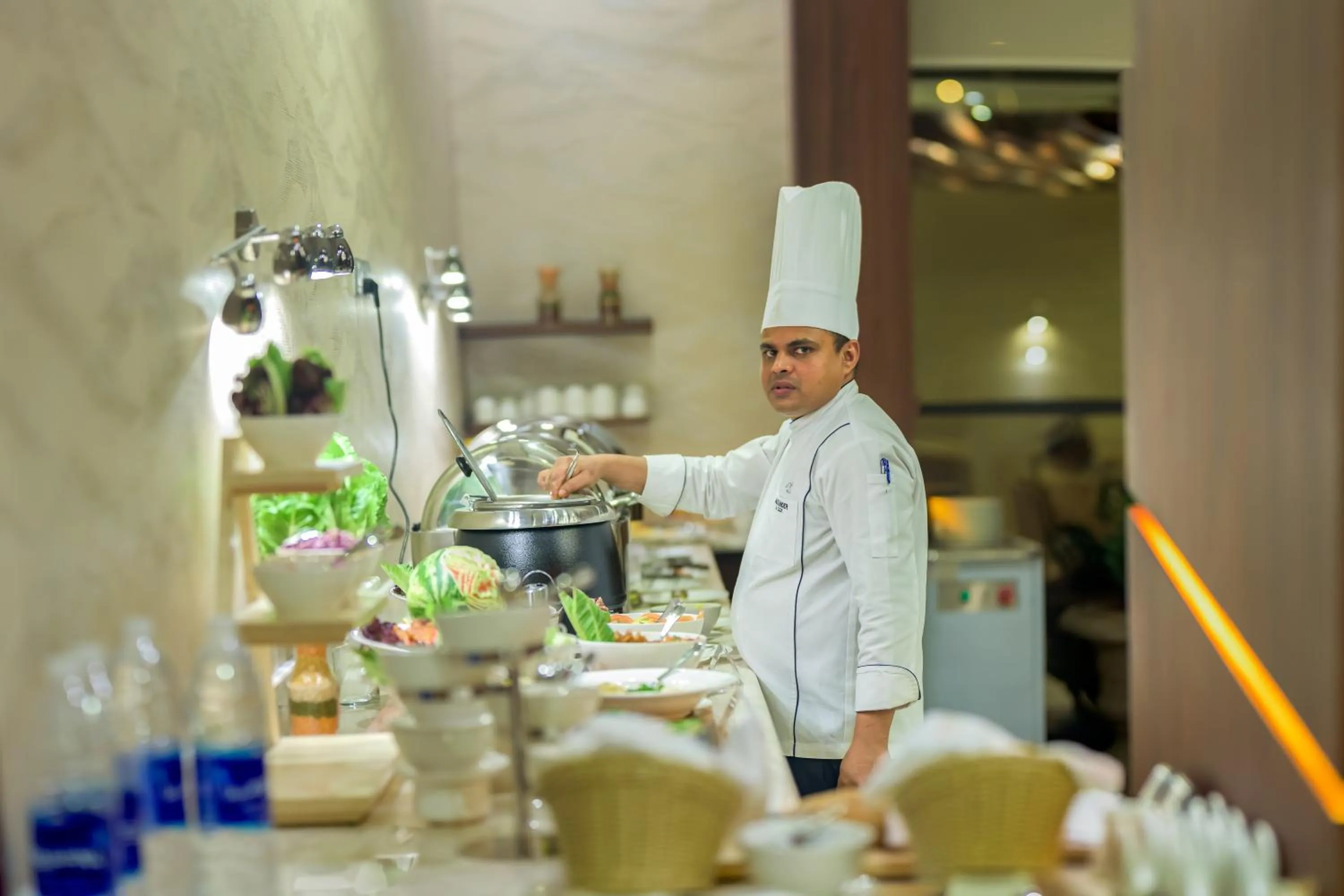 Restaurant/places to eat in Muscat Gate Hotel