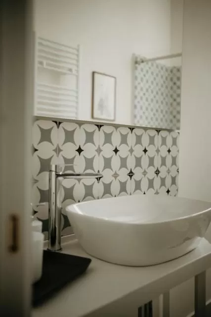 Bathroom in Lex Suites