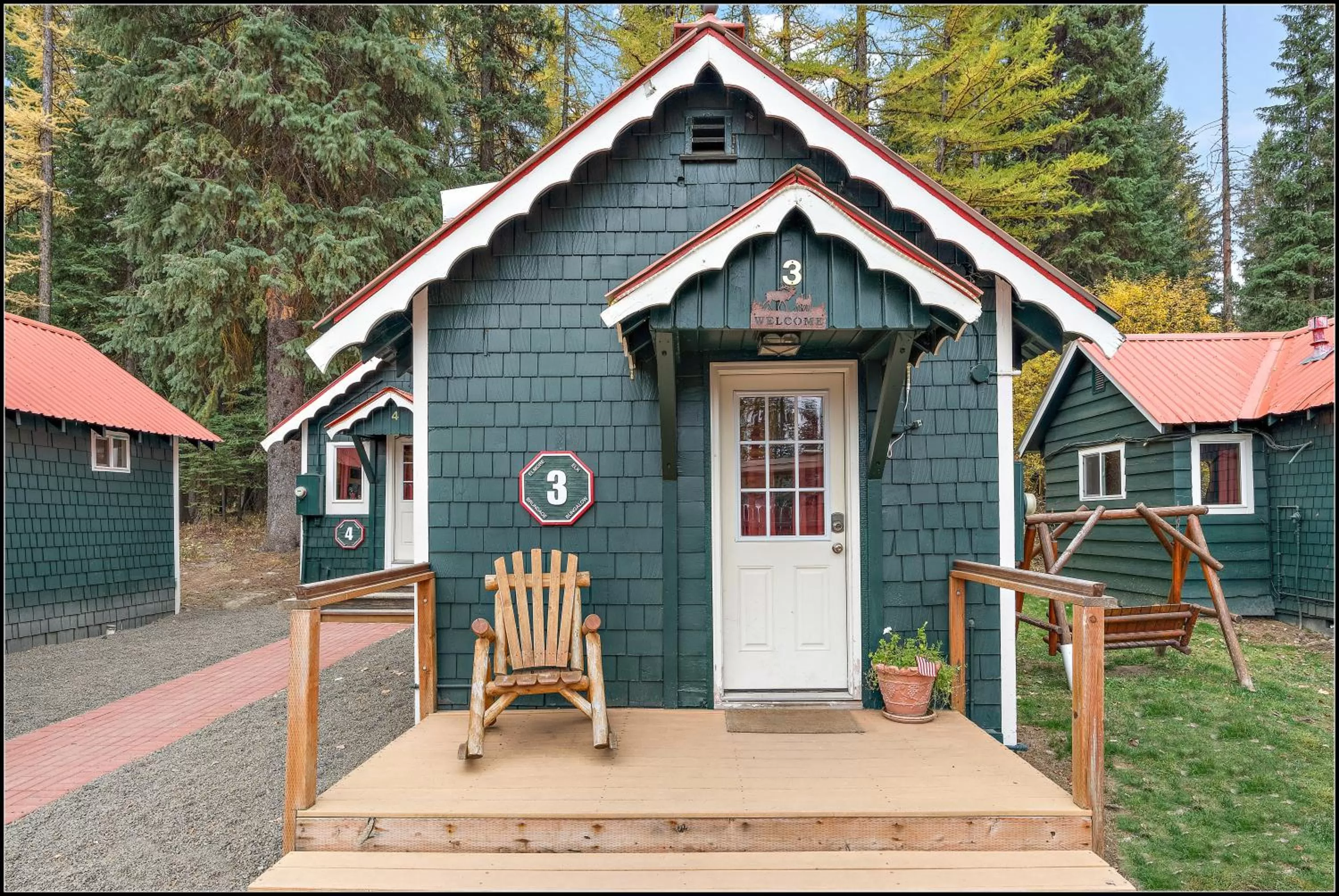 Property building in Brundage Bungalows