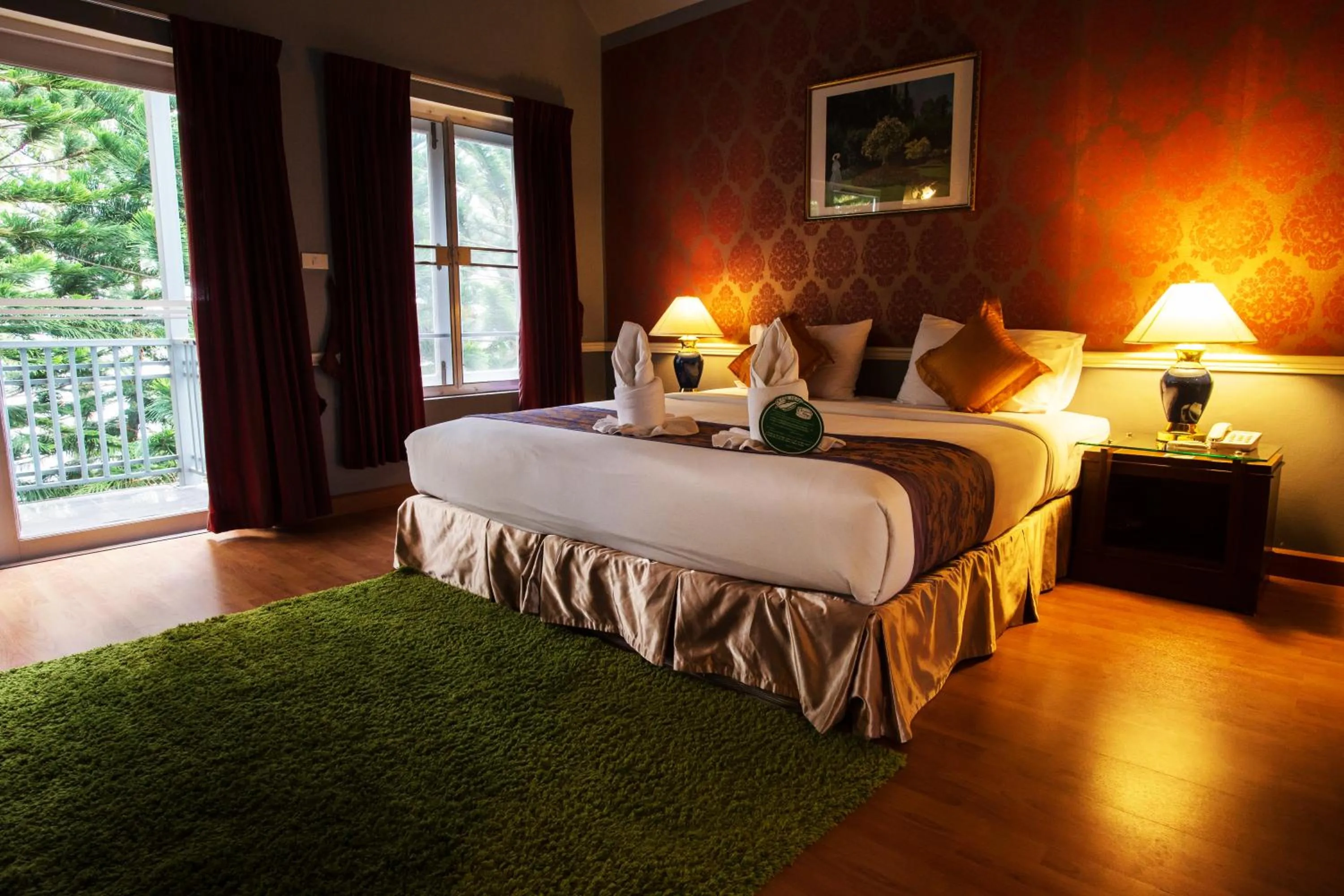 Decorative detail, Bed in Brookside Valley Resort