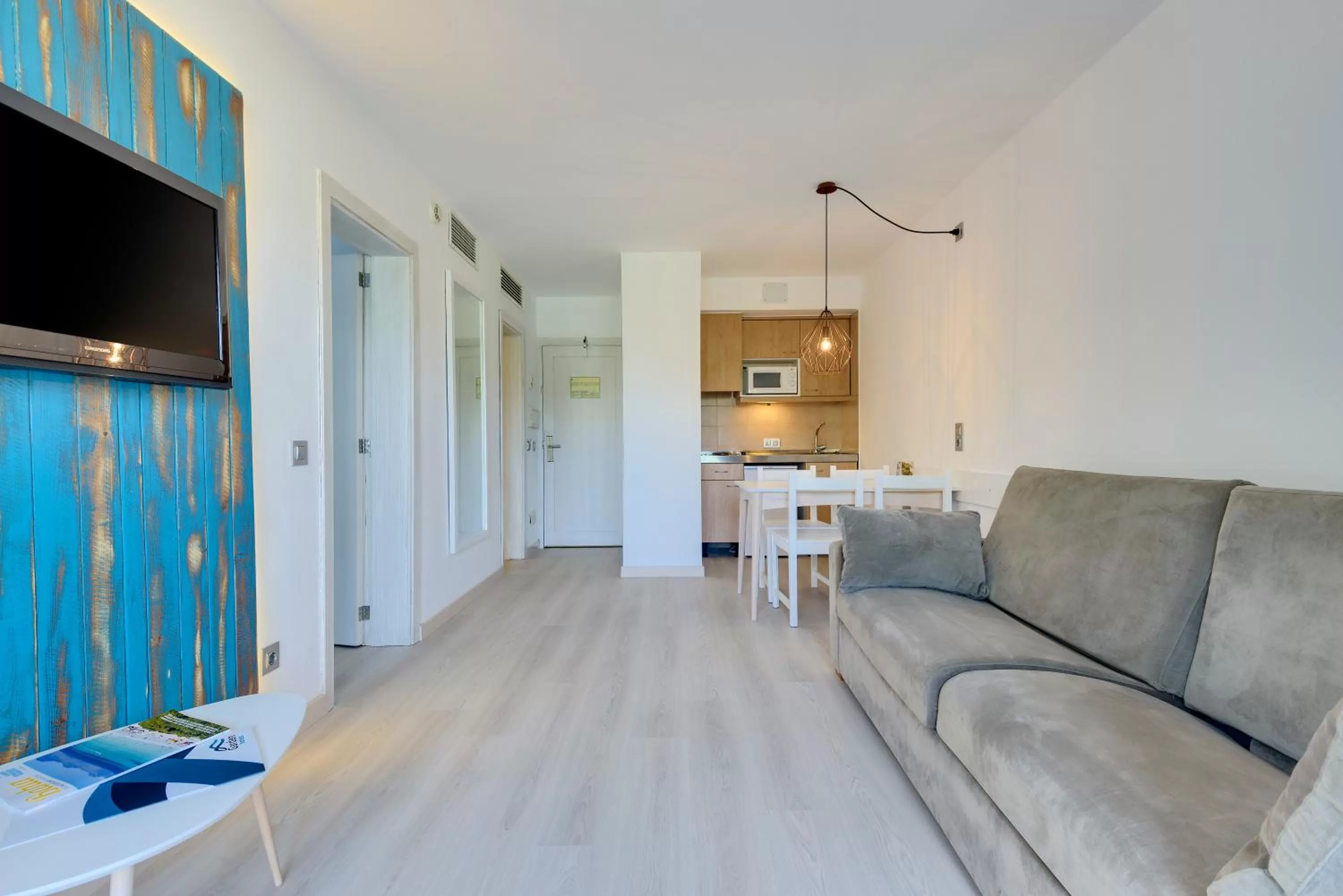 Kitchen or kitchenette in Alcudia Garden Aparthotel