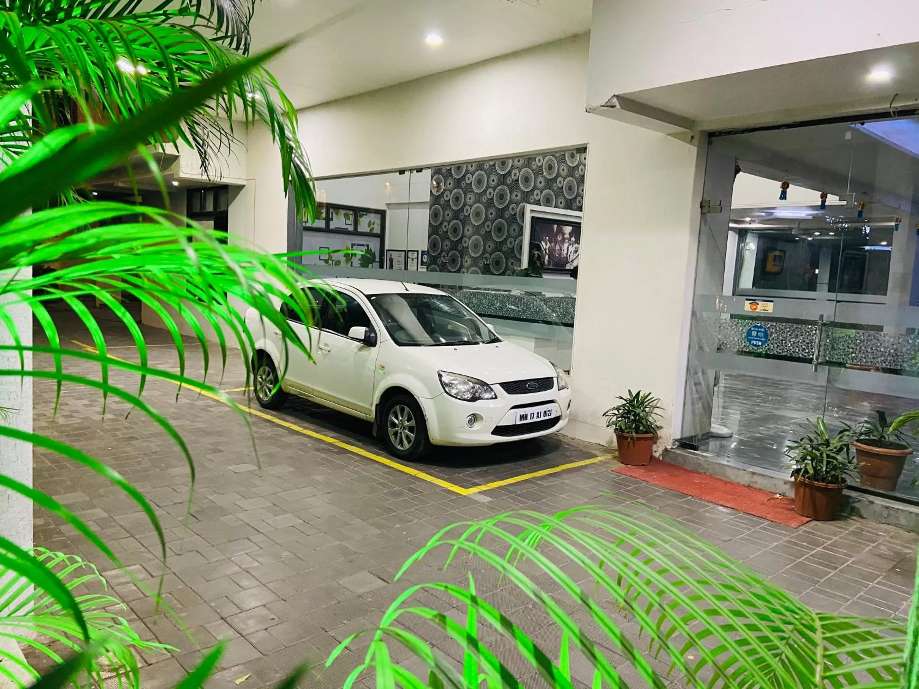 Facade/entrance in Hotel Sai Bansi