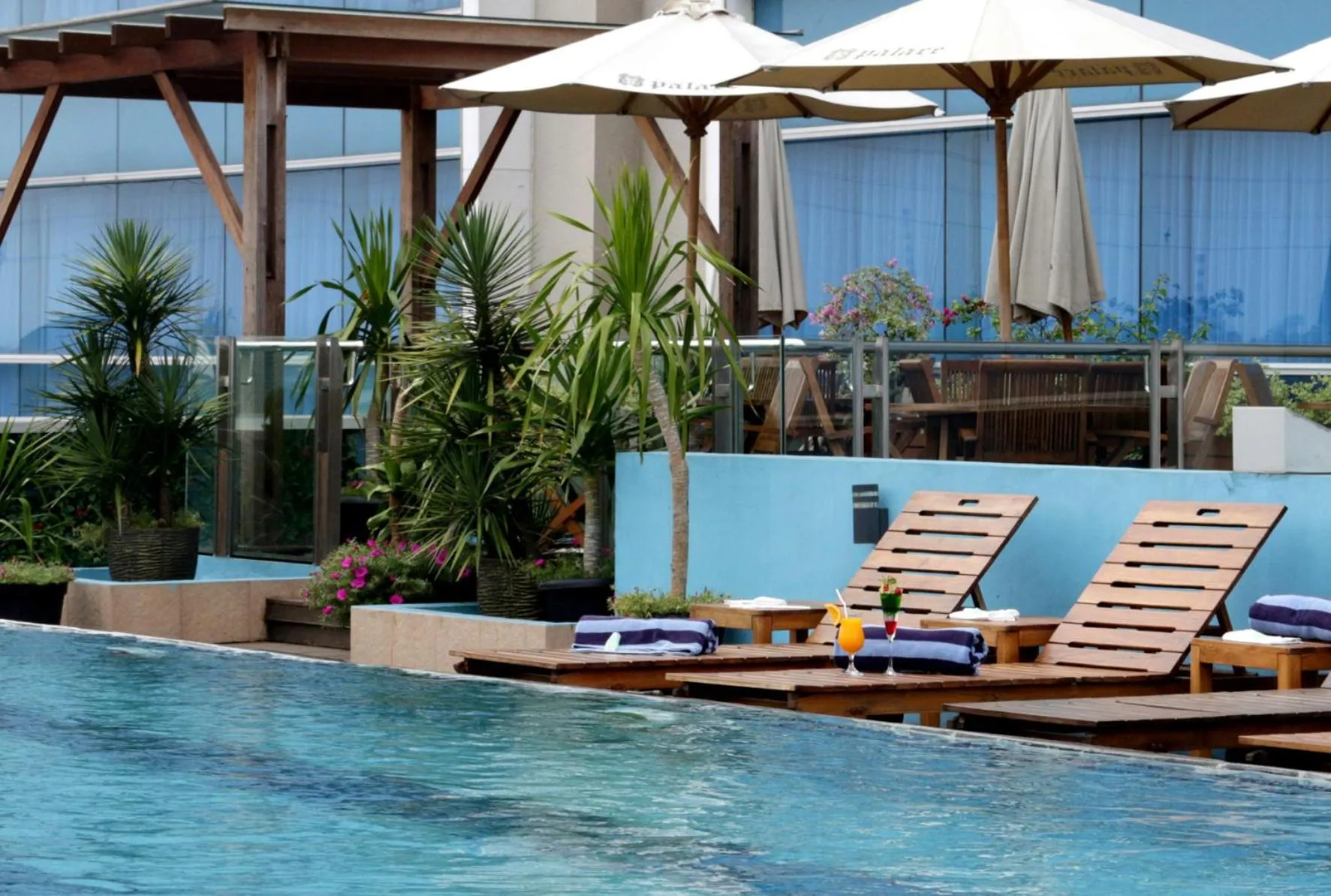 Swimming pool in Java Palace Hotel