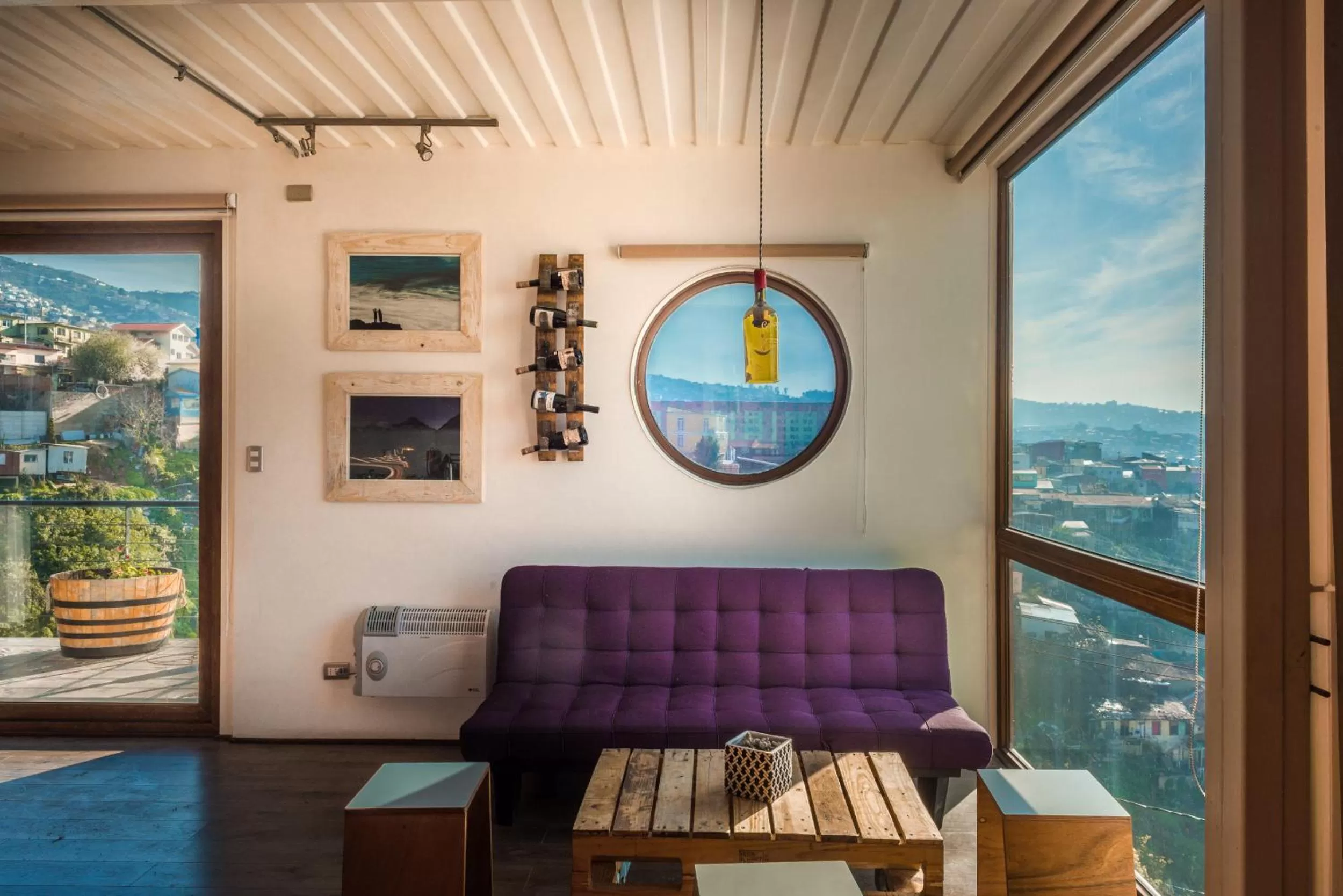 Living room, Seating Area in Hotel Winebox Valparaiso