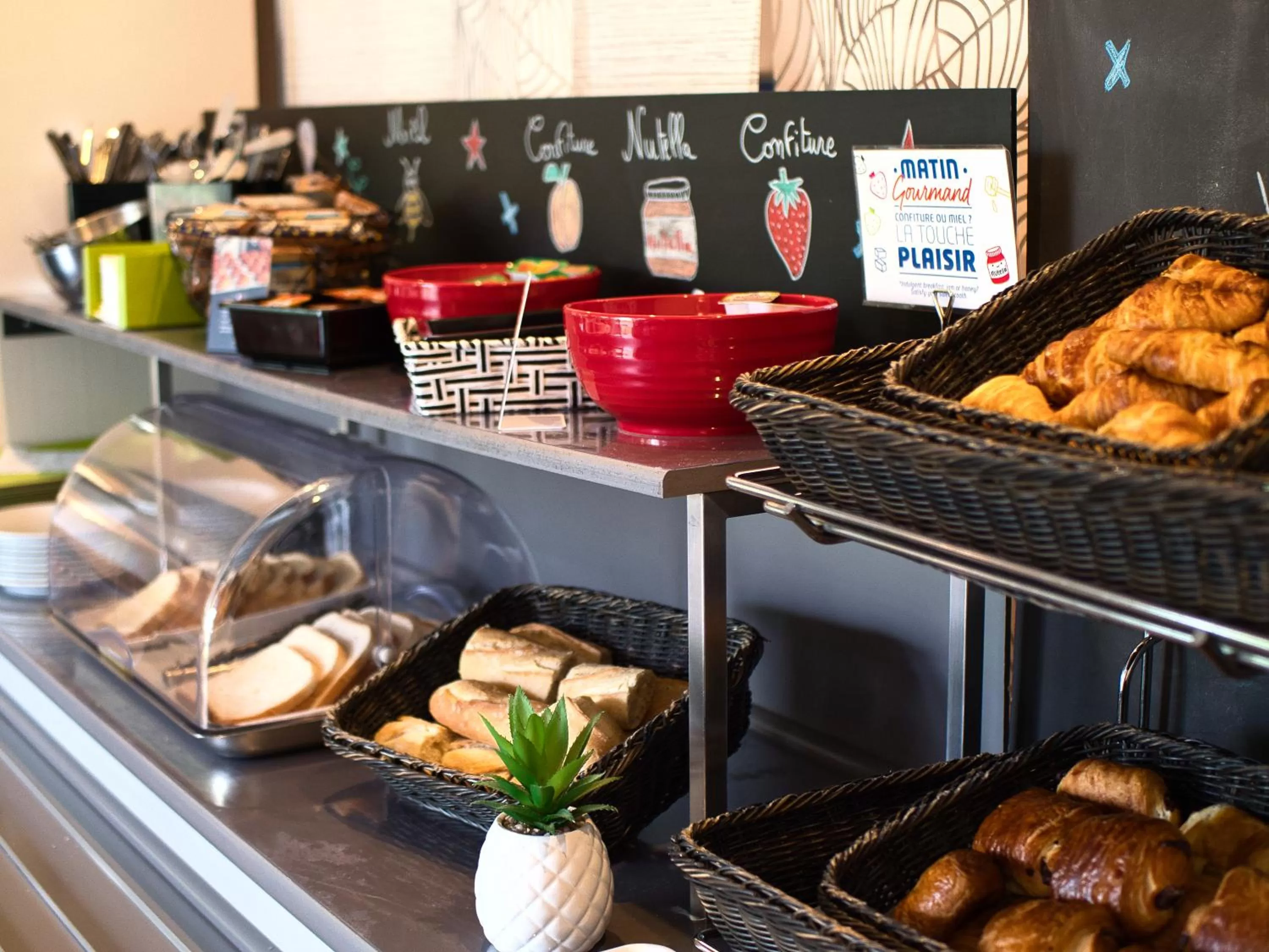 Breakfast in ibis budget Chartres