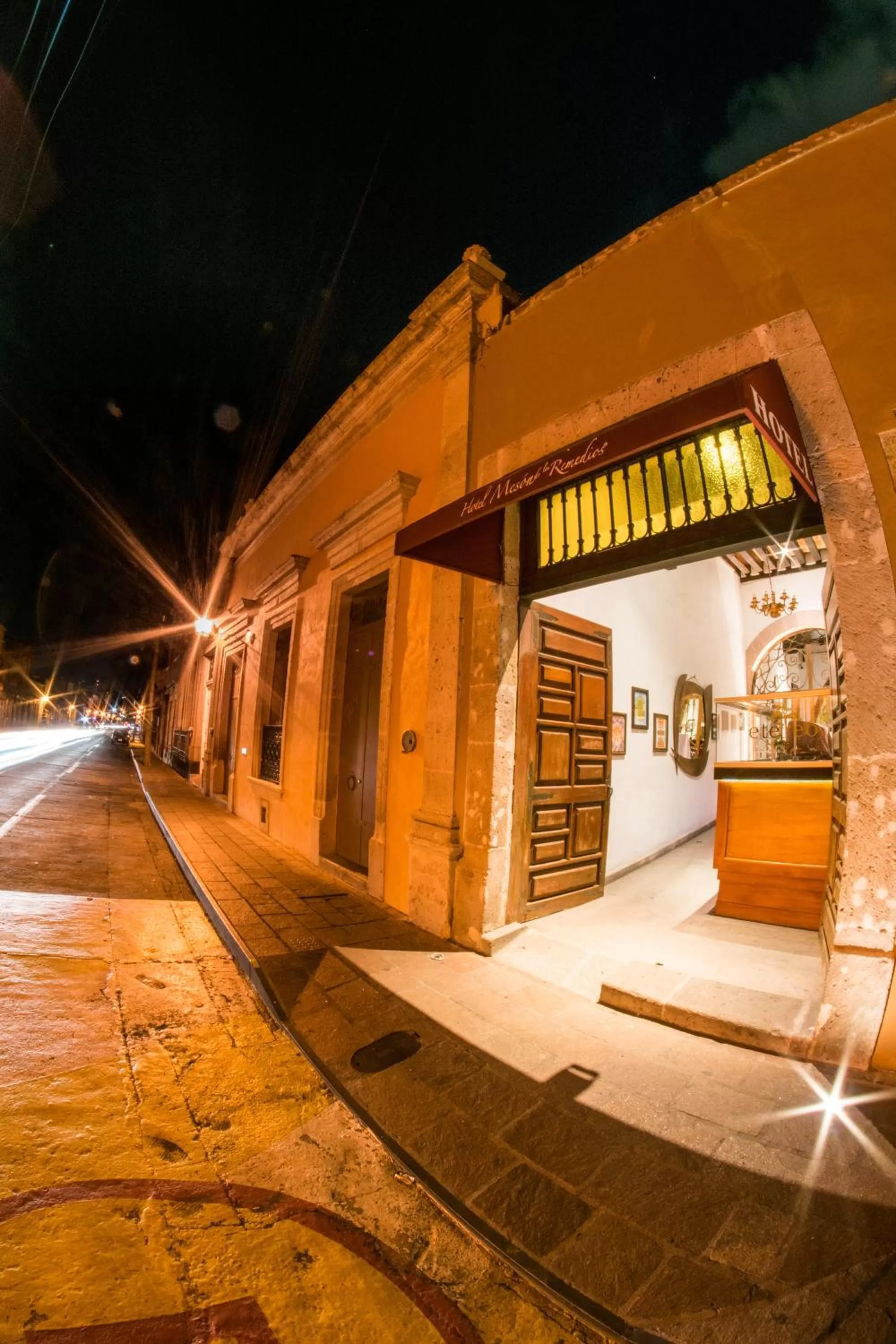 Facade/entrance in Hotel Mesón de los Remedios