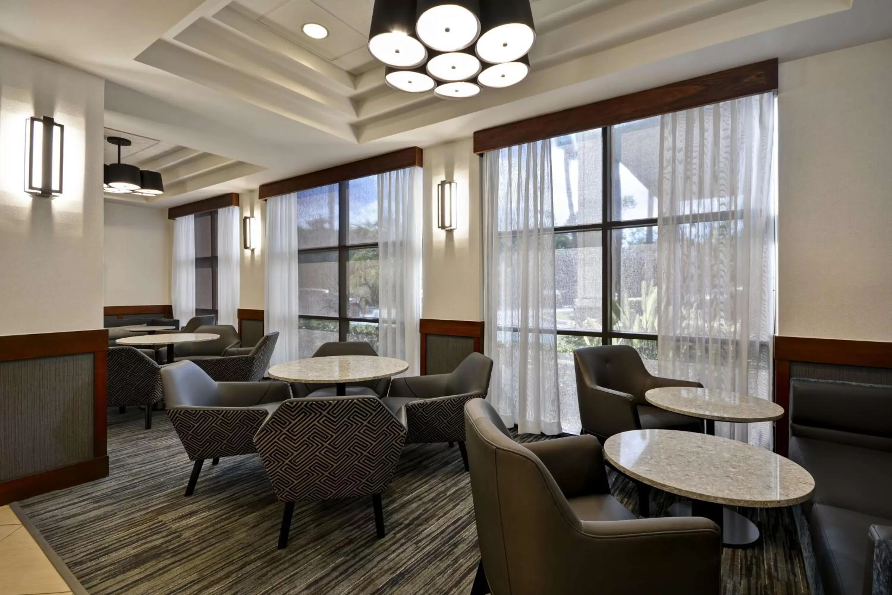 Lobby or reception in Hyatt Place Miami Airport-West/Doral