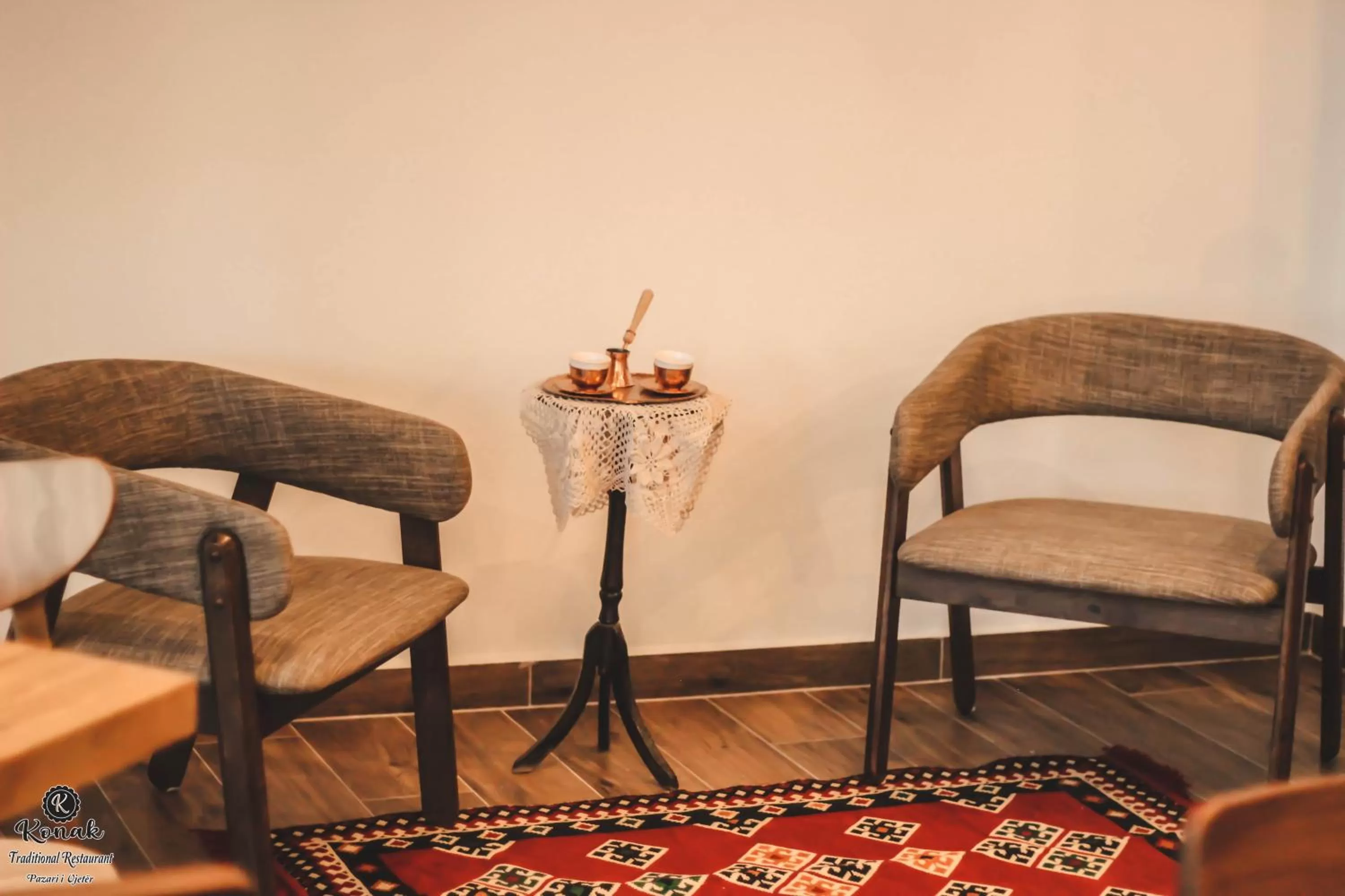 Restaurant/places to eat, Seating Area in Hotel Relax