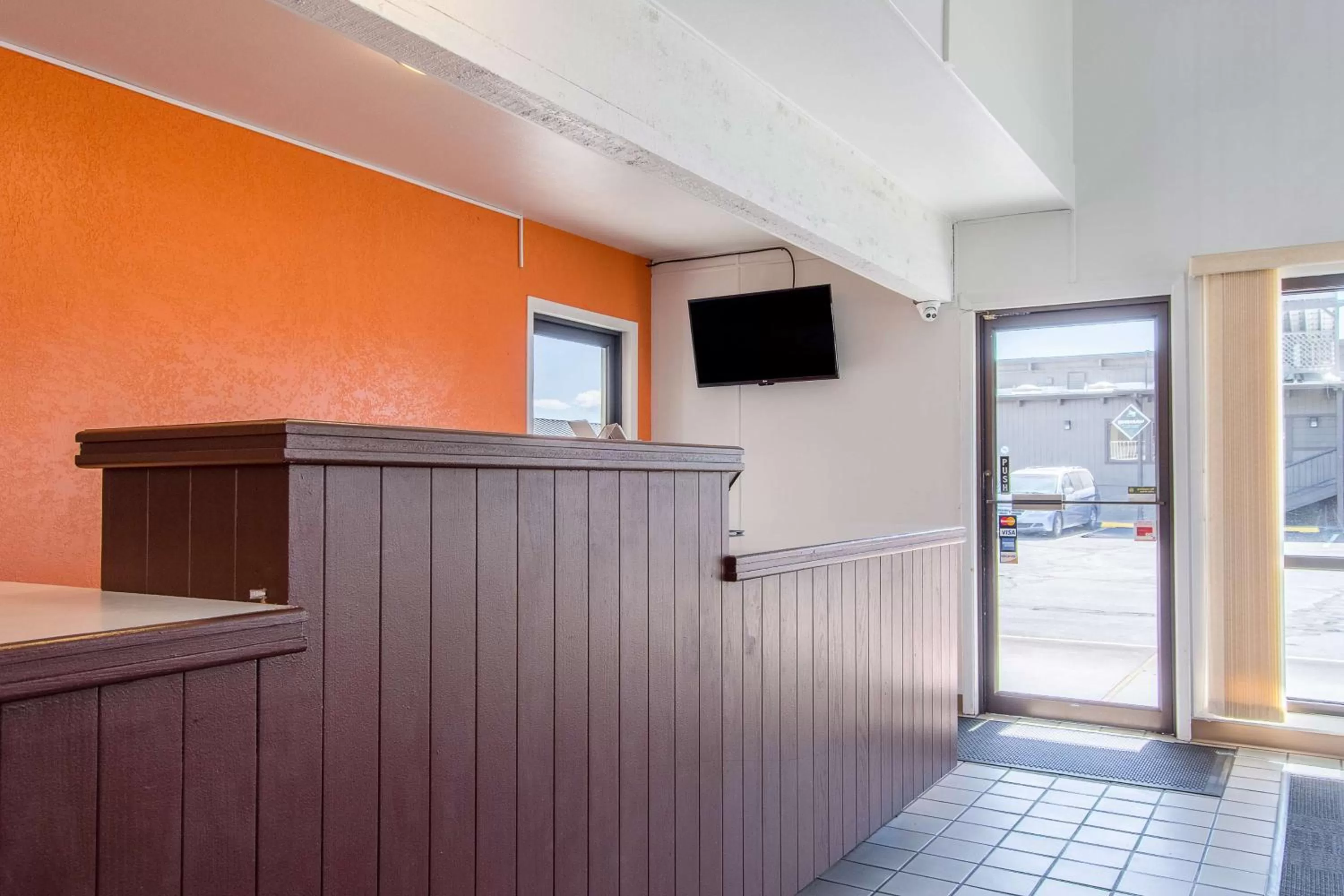 Lobby or reception in Motel 6-Madras, OR