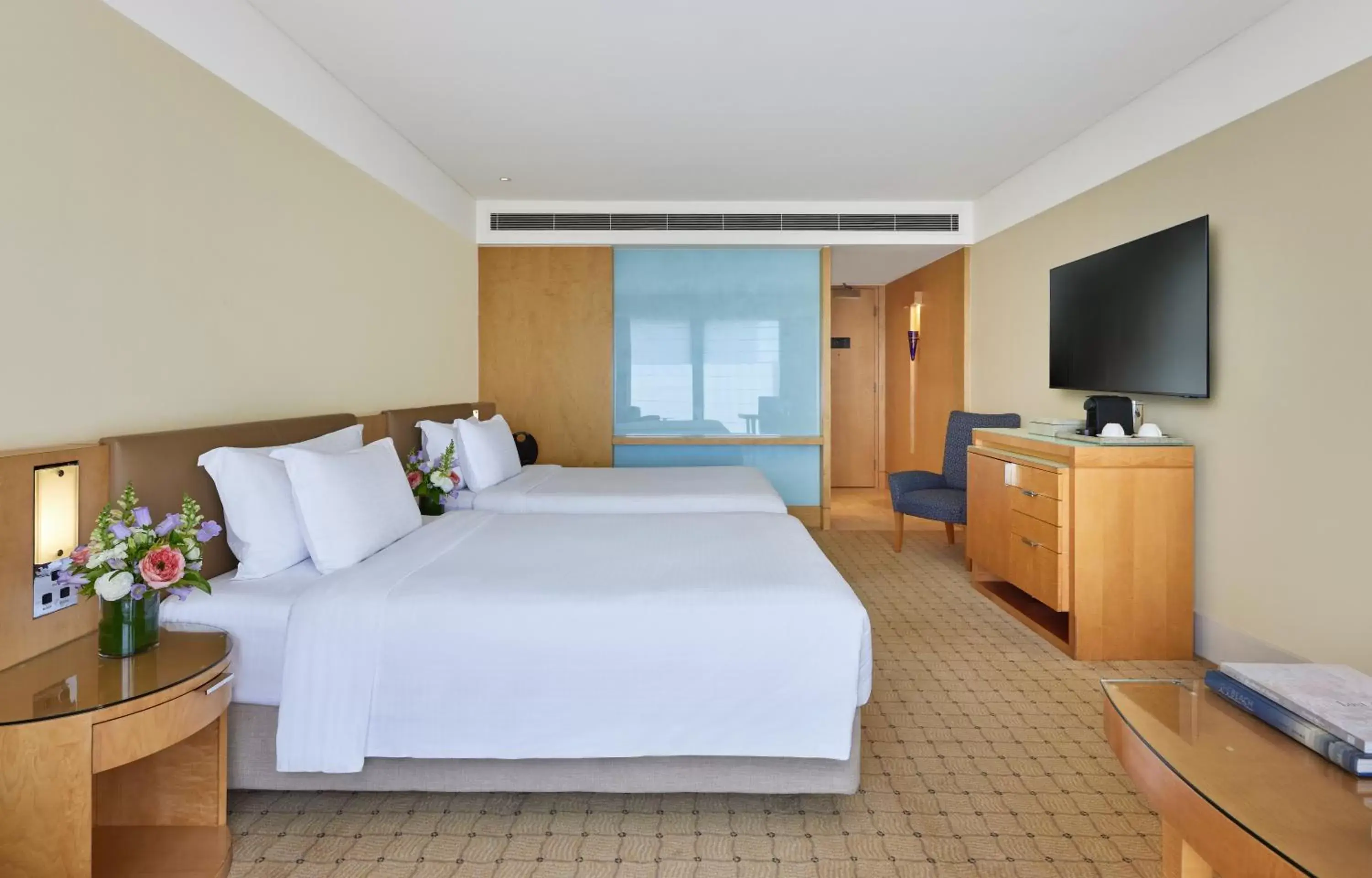 Tower Deluxe Twin Room - Mid Floor in The Fullerton Hotel Sydney Tower Deluxe Twin Room - Mid Floor in The Fullerton Hotel Sydney