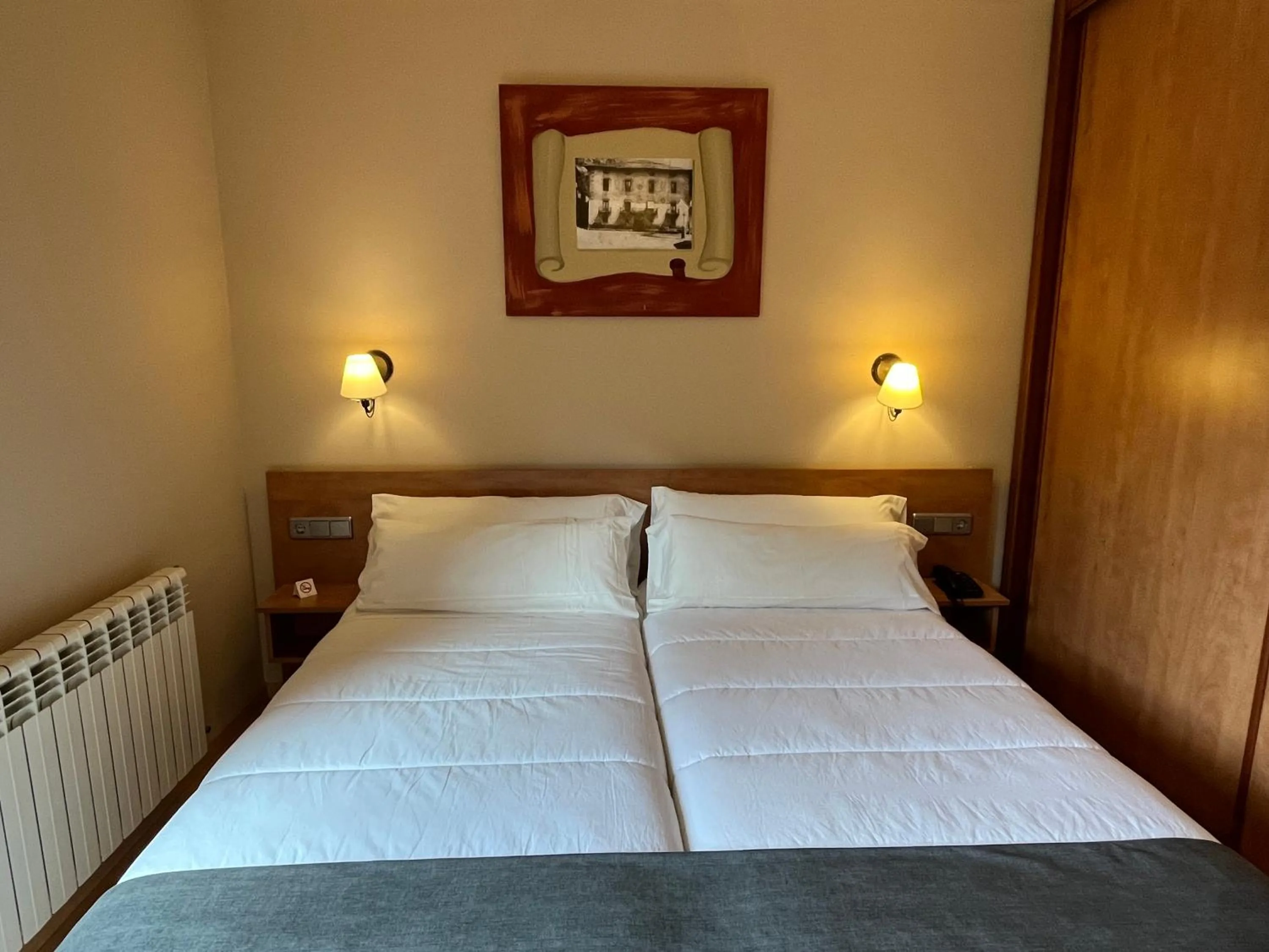 Bed in Wuau! Hotel Segle XX