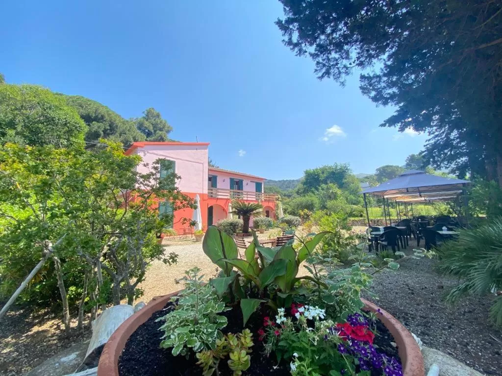 Property building in Villa Gaia