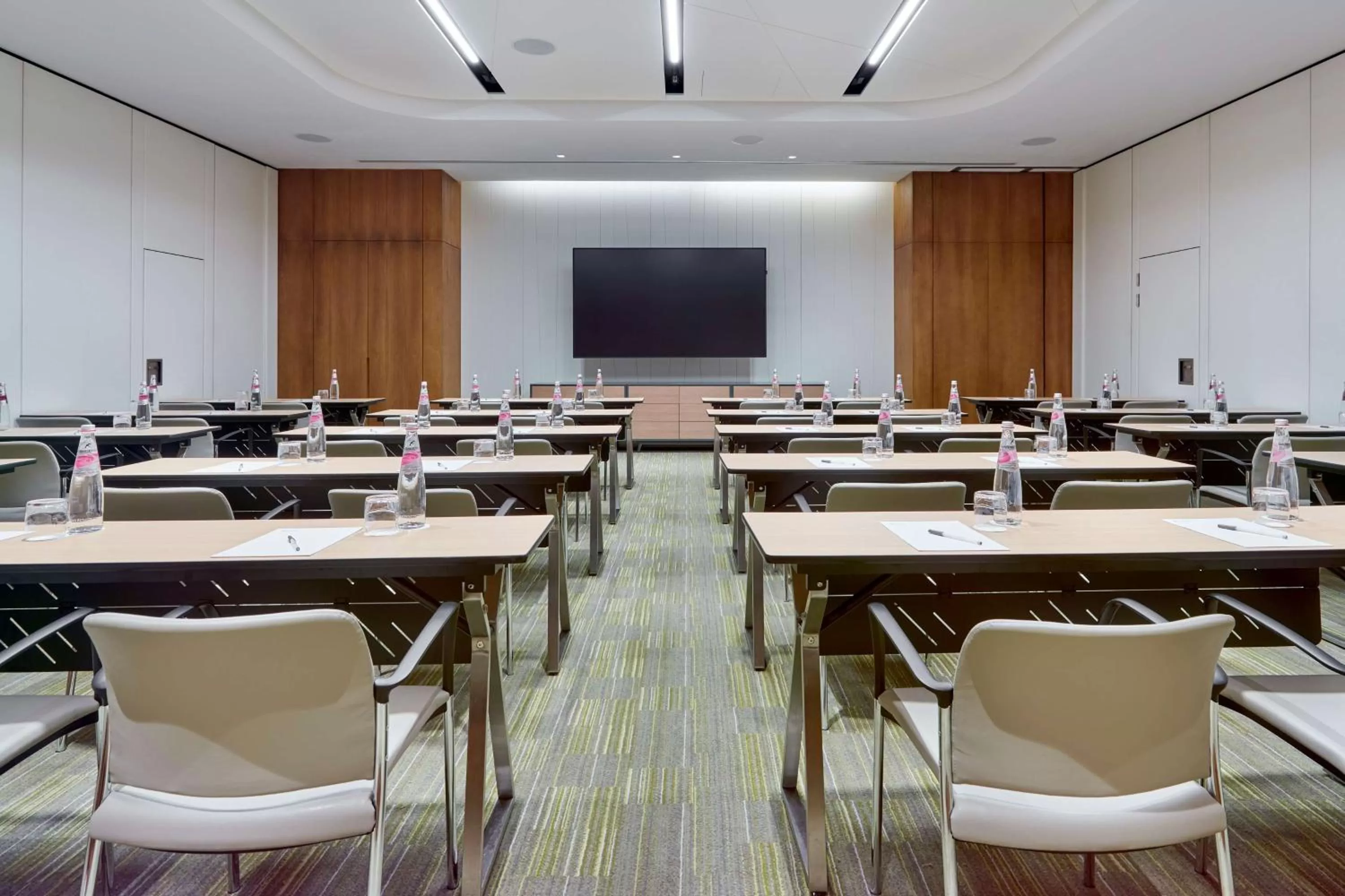 Meeting/conference room in Hilton Garden Inn Kuwait