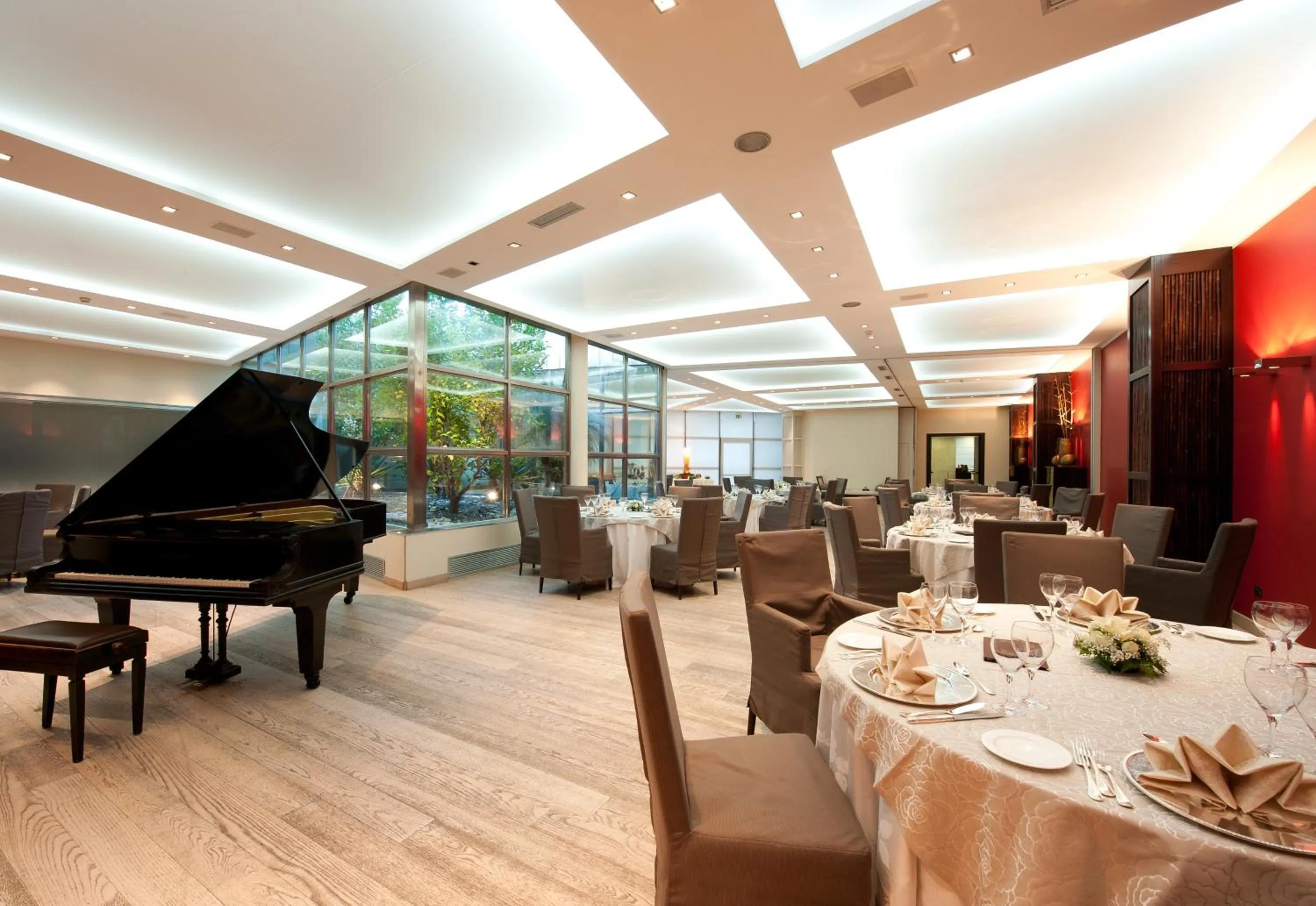 Restaurant/places to eat in Italiana Hotels Cosenza