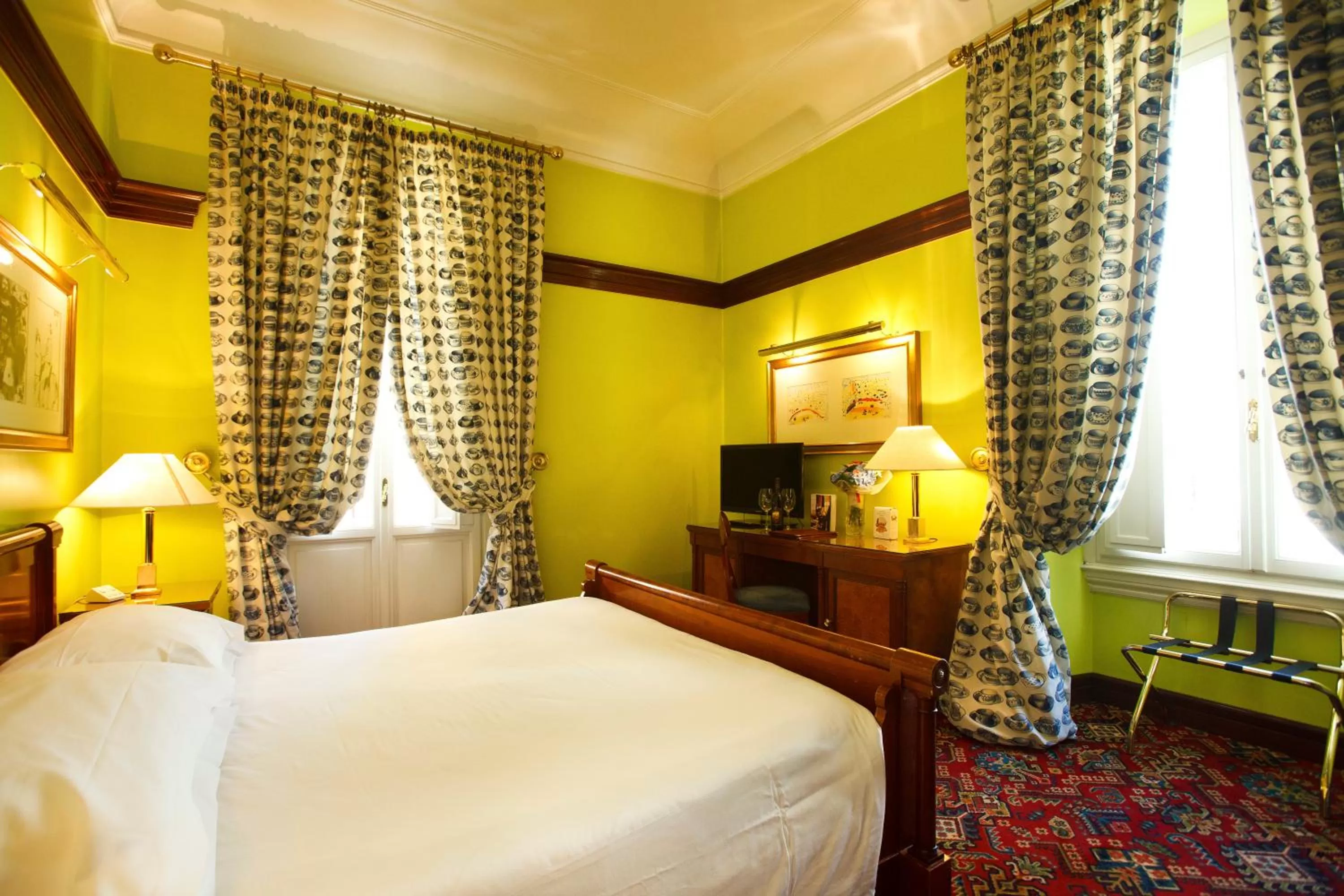 Bedroom, Bed in Hotel Albani Firenze