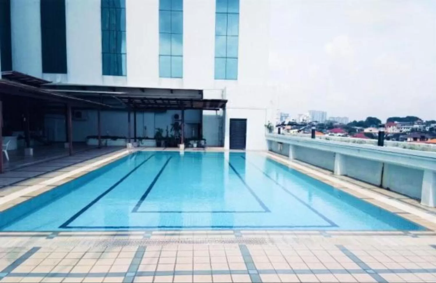 Swimming pool in Crystal Crown Hotel JB