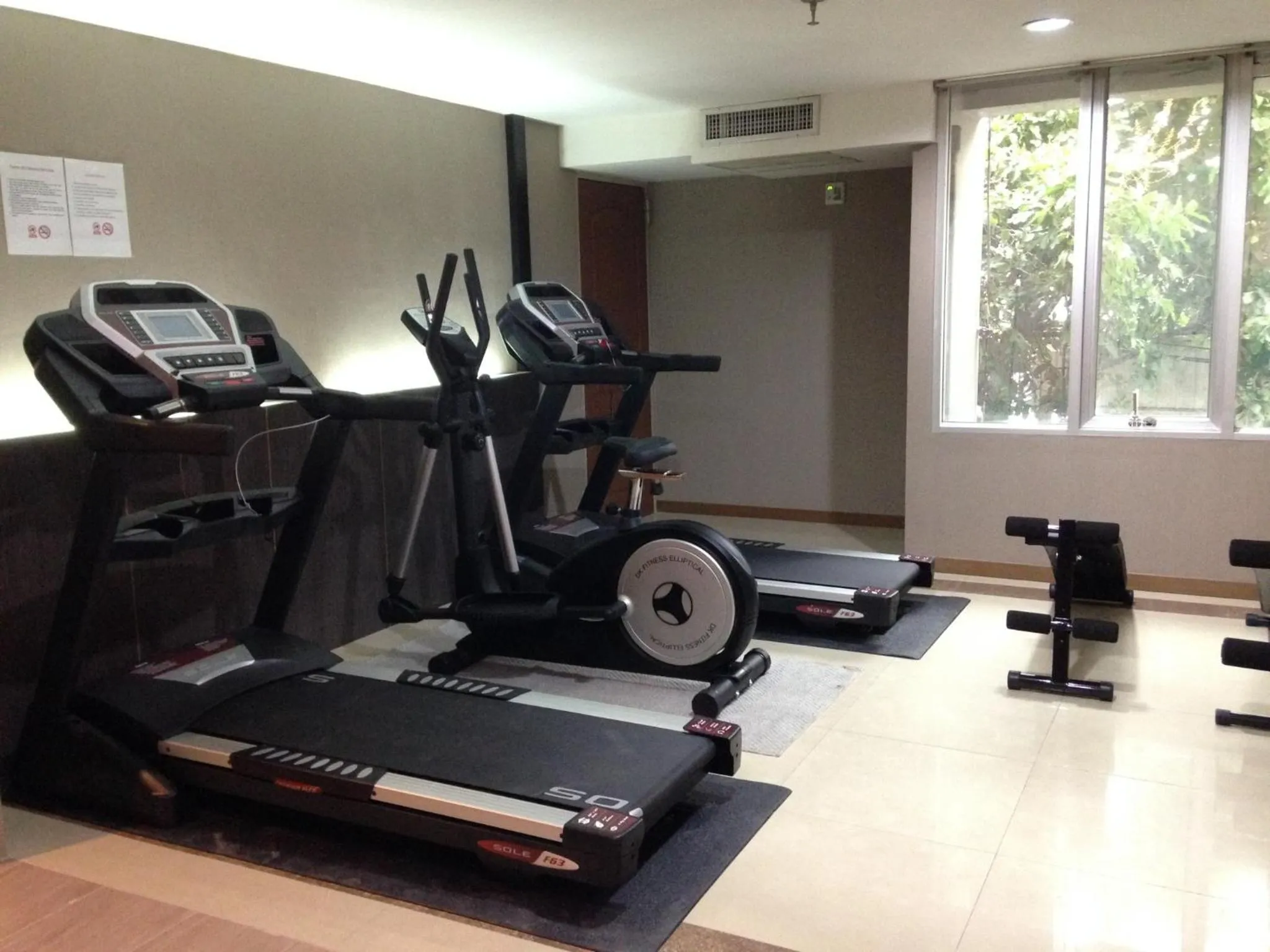 Fitness centre/facilities in Bangkok City Suite