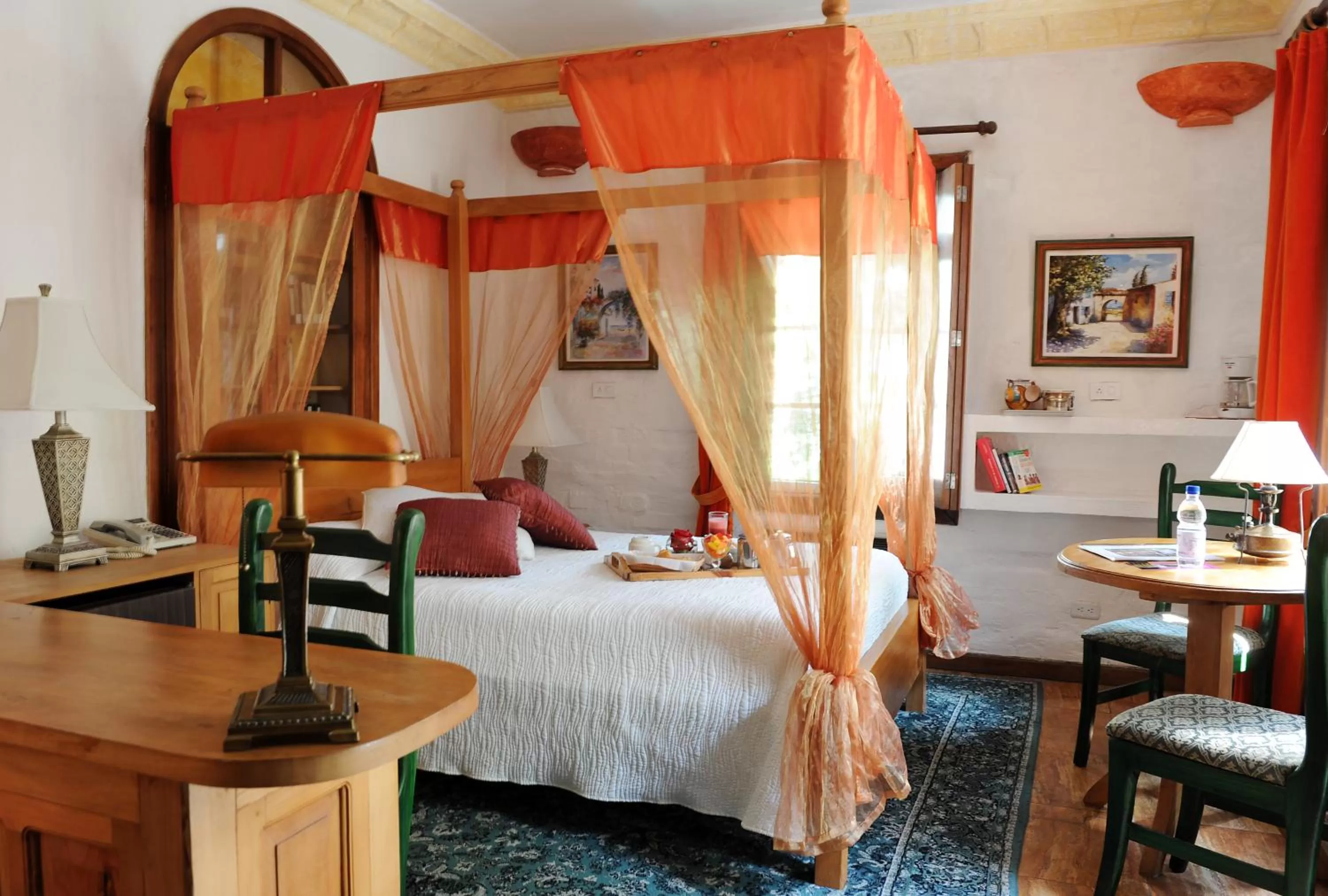 Photo of the whole room, Bed in Boutique Hotel Antinea