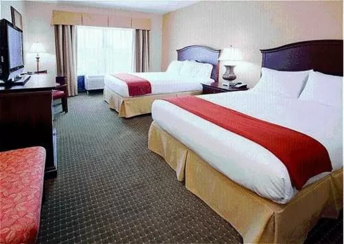 Day, Bed in Holiday Inn Express & Suites Lexington North West-The Vineyard by IHG