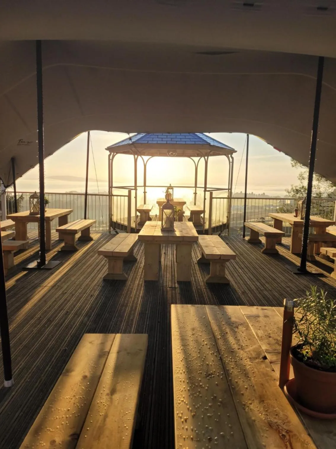 Patio in Wheal Tor Hotel & Glamping