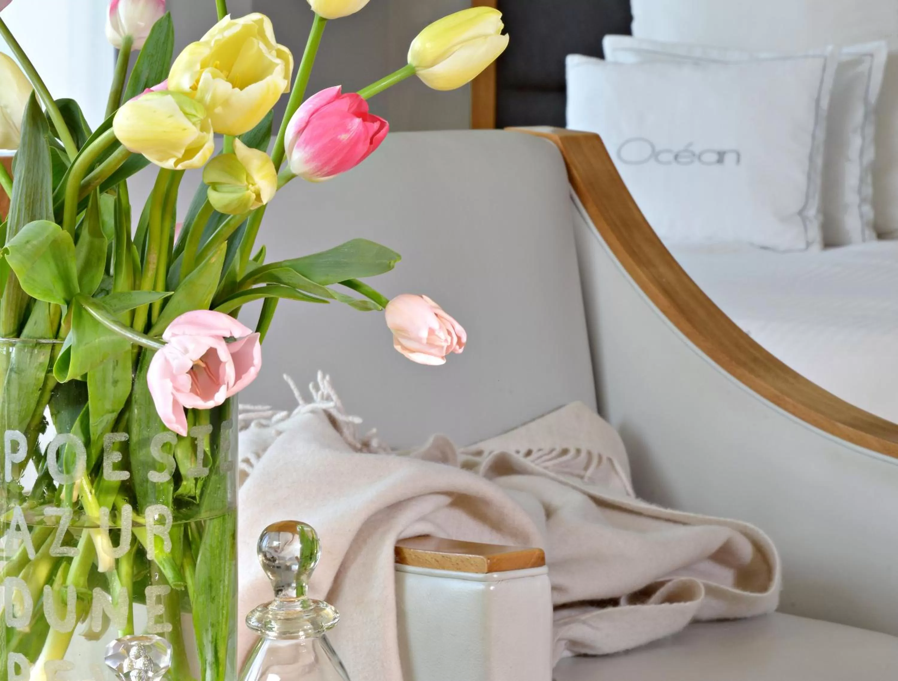 Bed in Grand Hotel de L'Océan