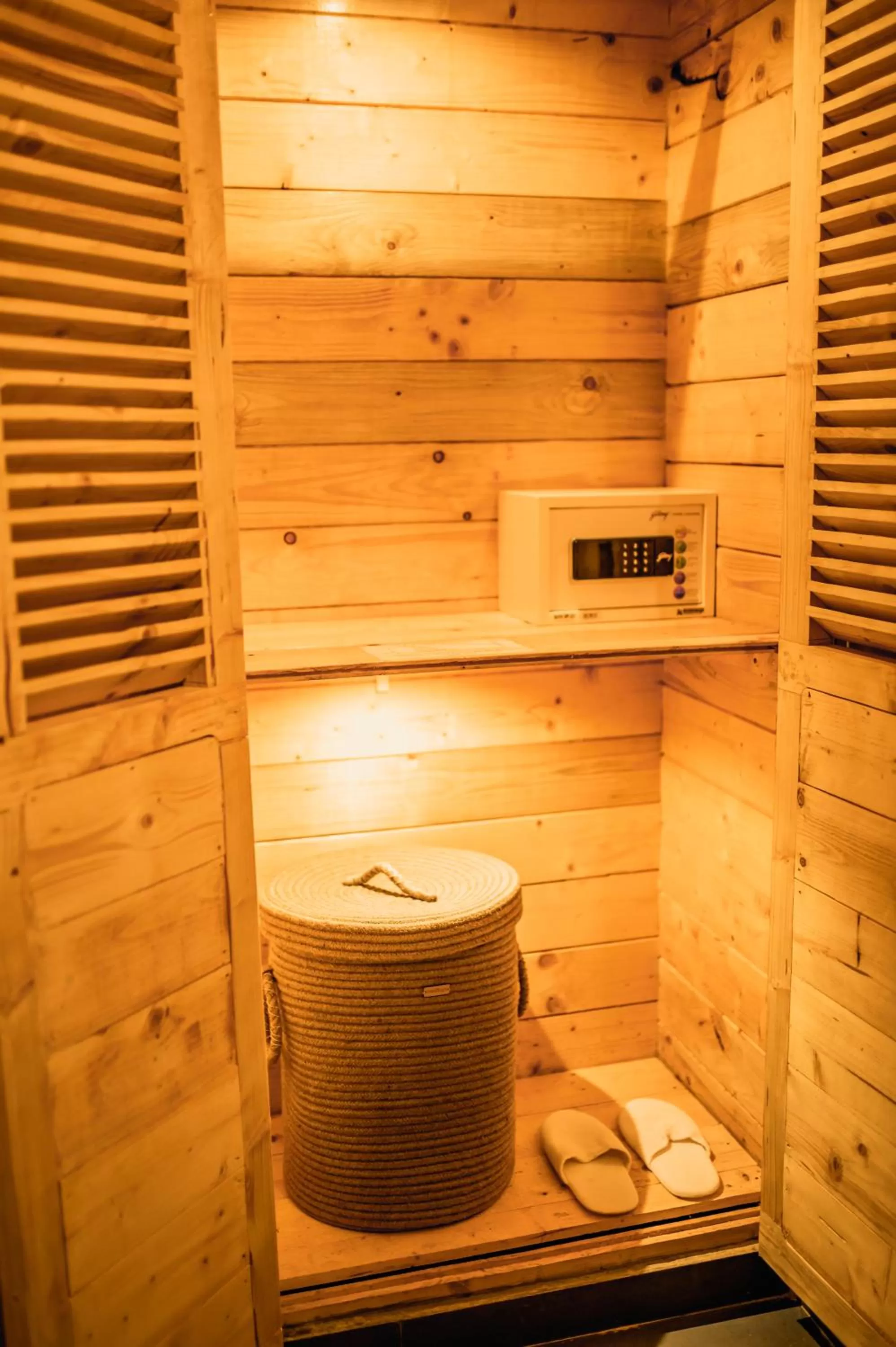 storage, Spa/Wellness in Tranquill Riverside Luxury Cottages With Bathtub, Candolim