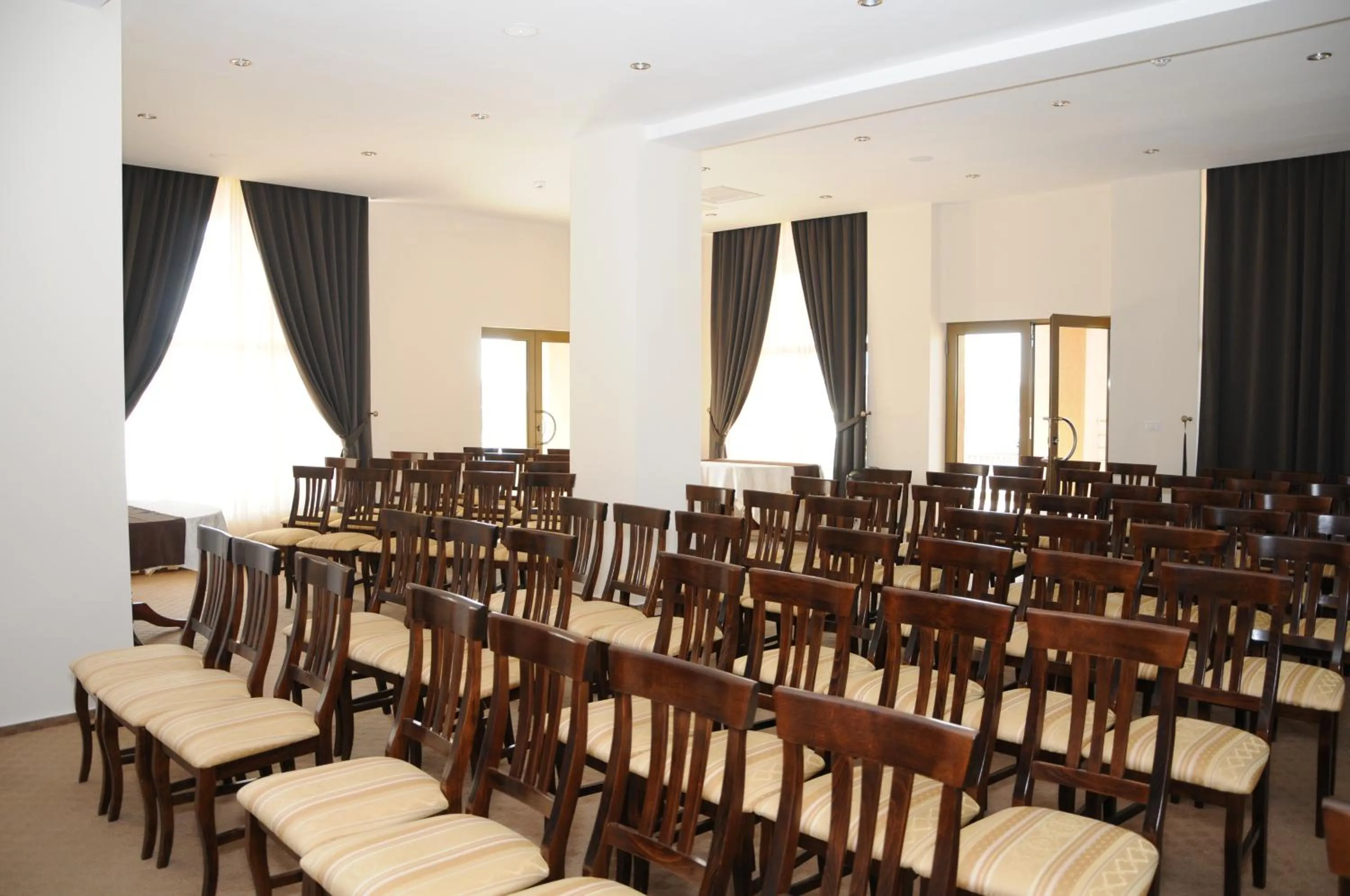 Business facilities in Hotel Rexton