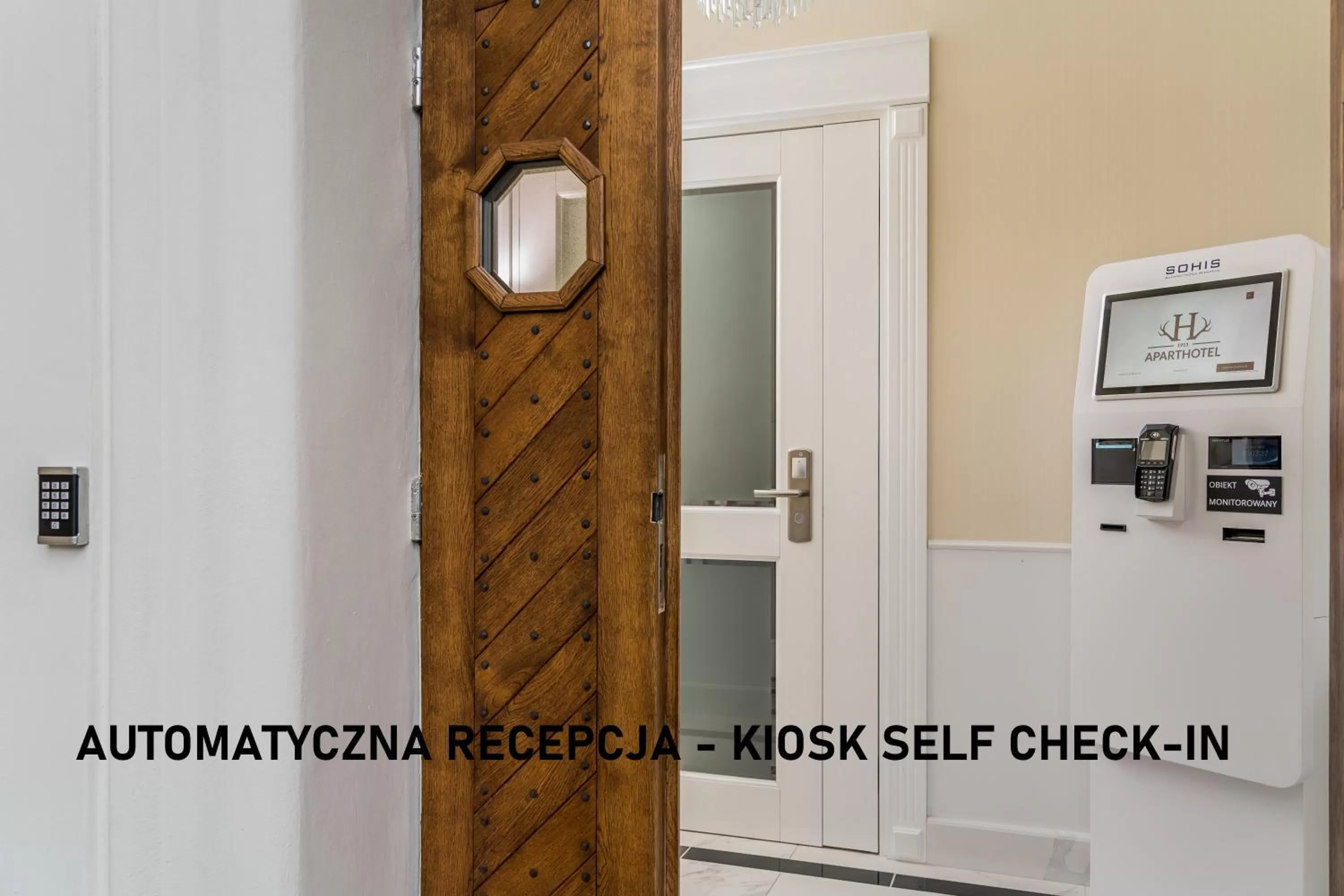 Property logo or sign in H Aparthotel